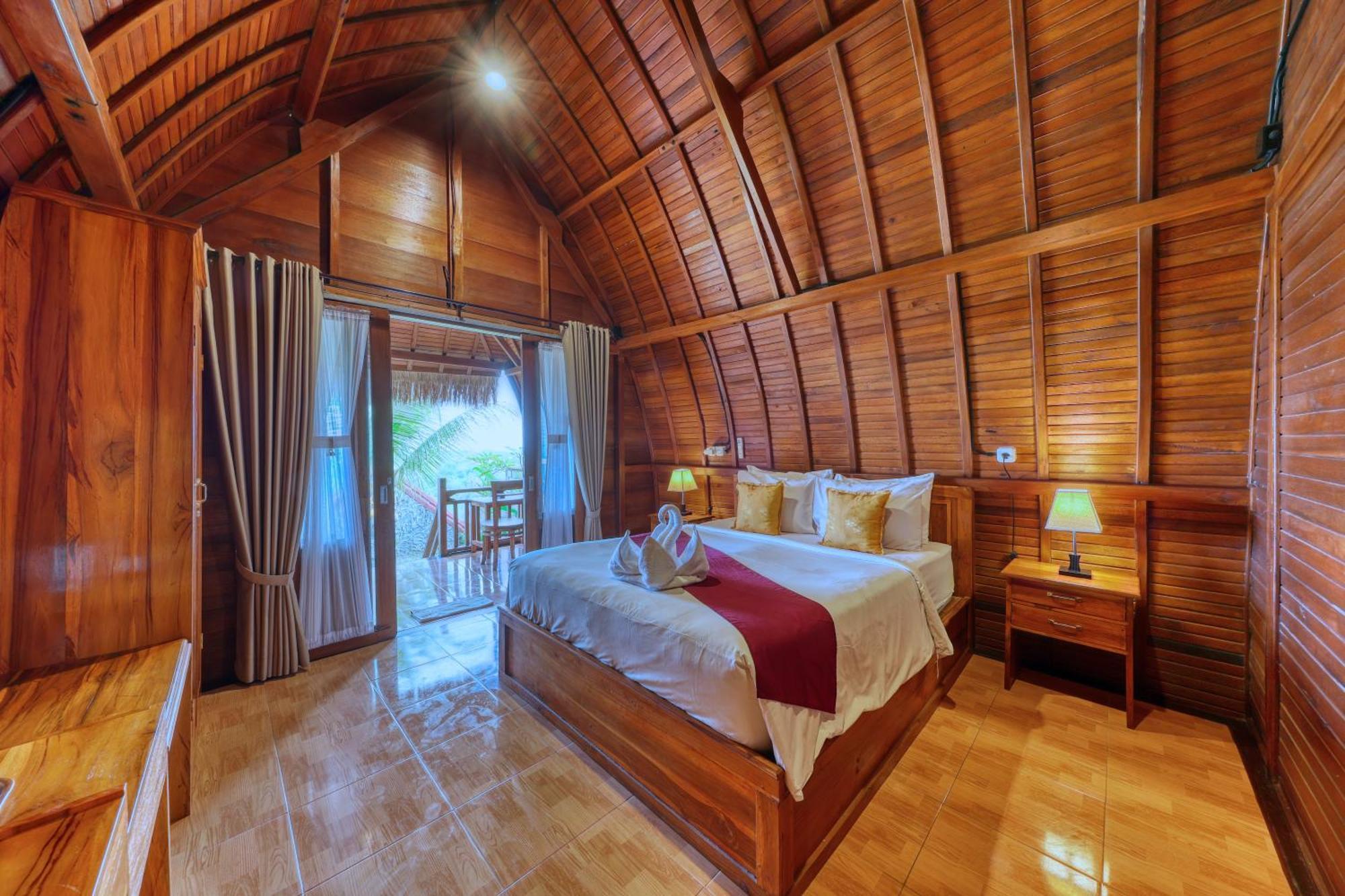Sebuluh Sunset Hill 2* Batumadeg