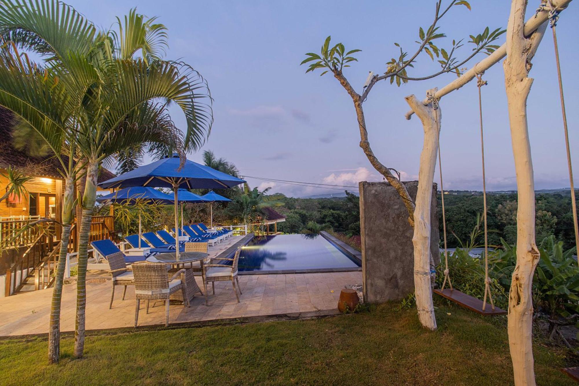 Grand Sea View Lembongan Holiday park