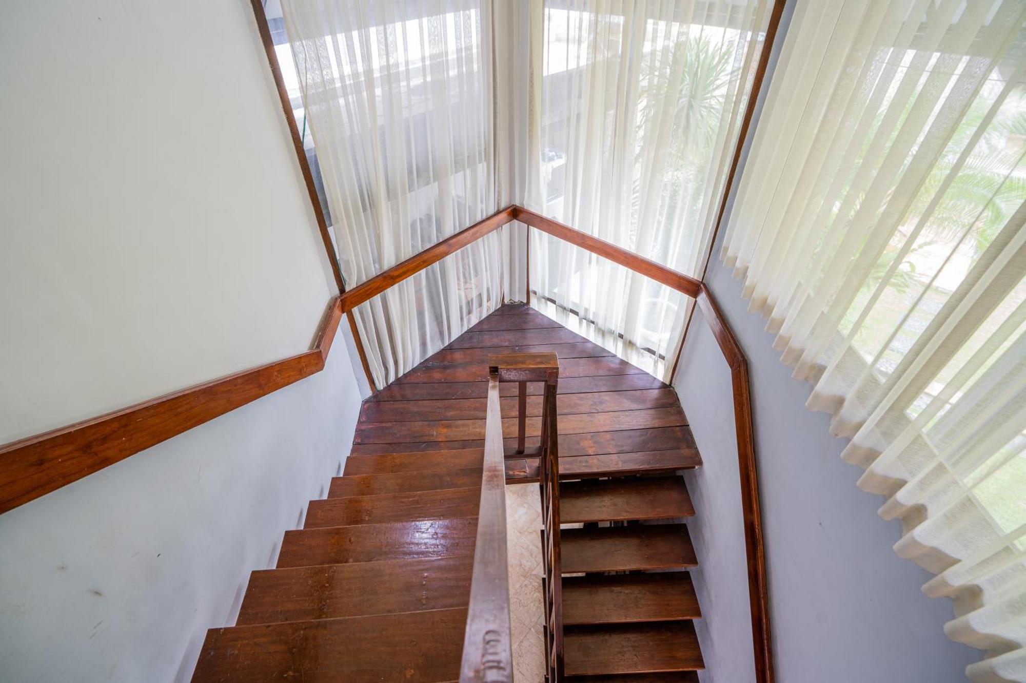 Villa Nipper - Spacious 5br In