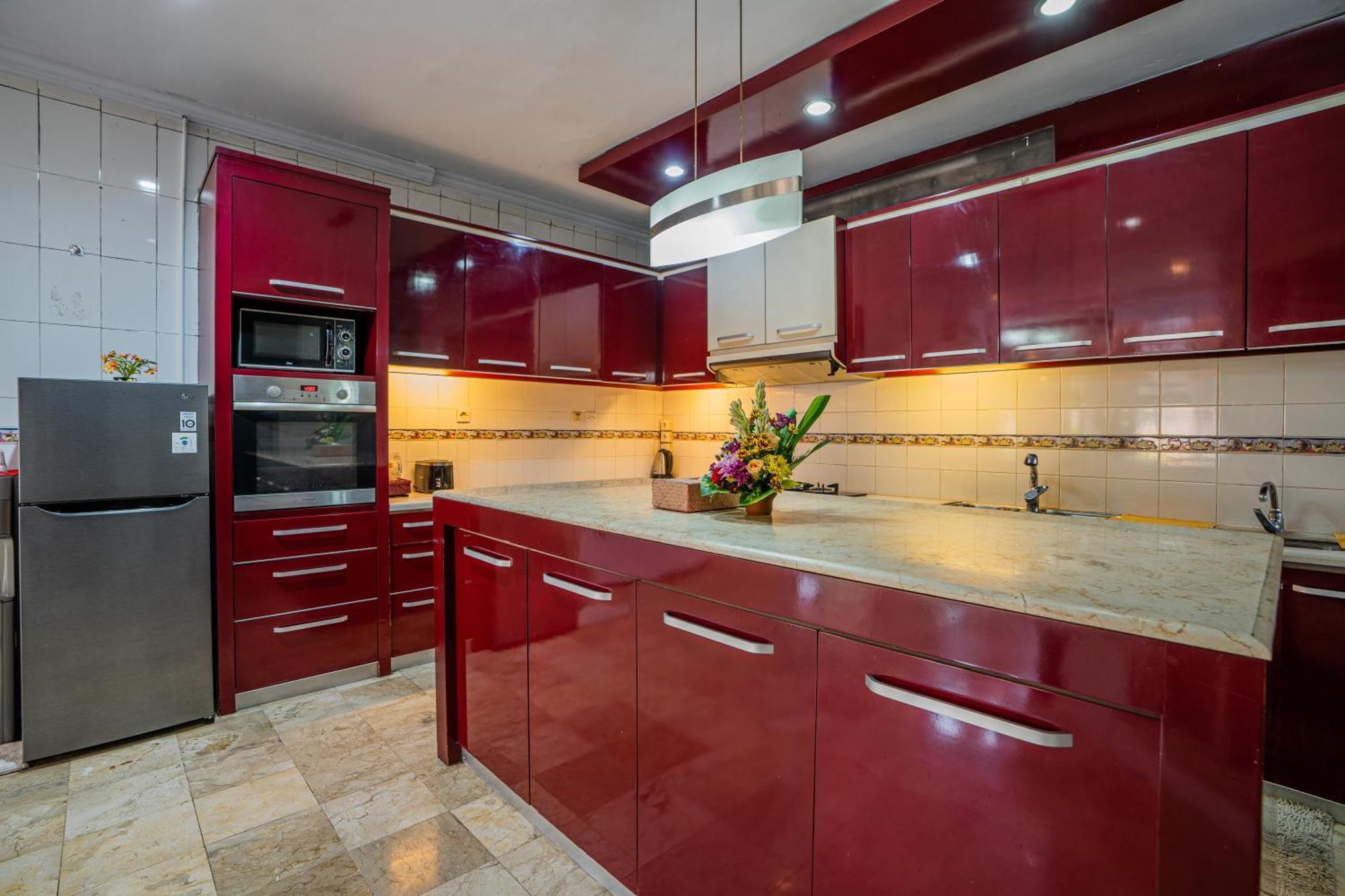 Nipper - Spacious 5br In Villa *