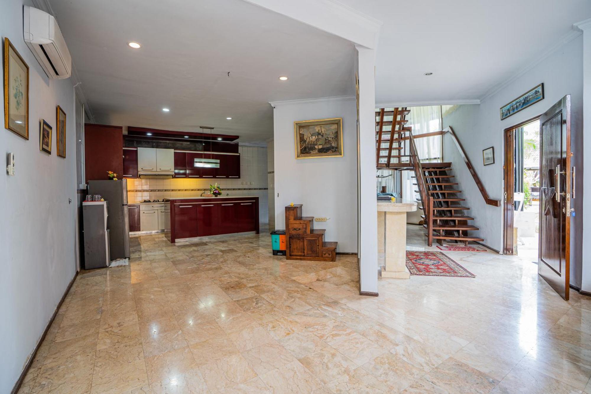 Nipper - Spacious 5br In Villa Canggu (Bali)