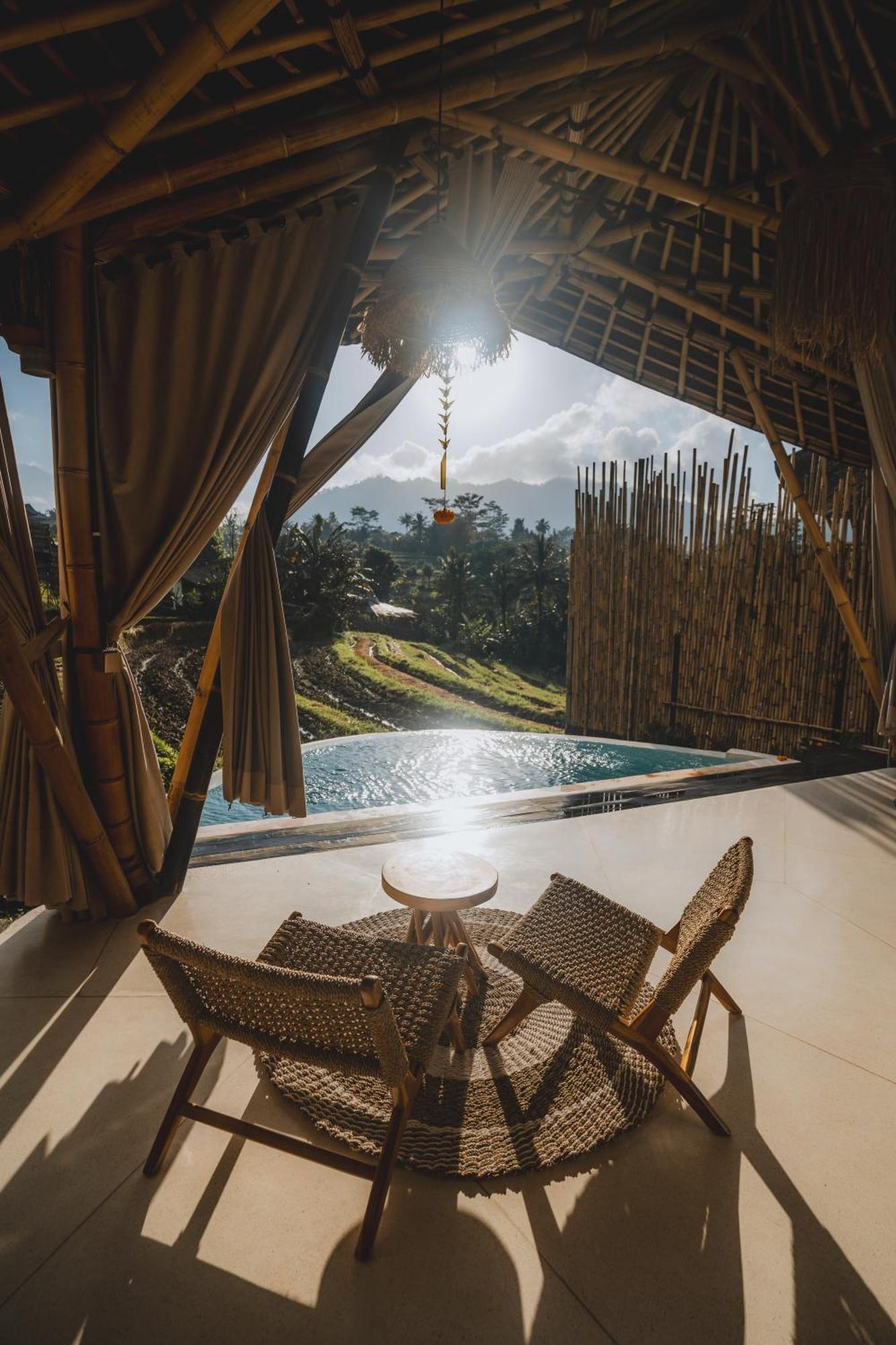 Nivriti Bali Villa *