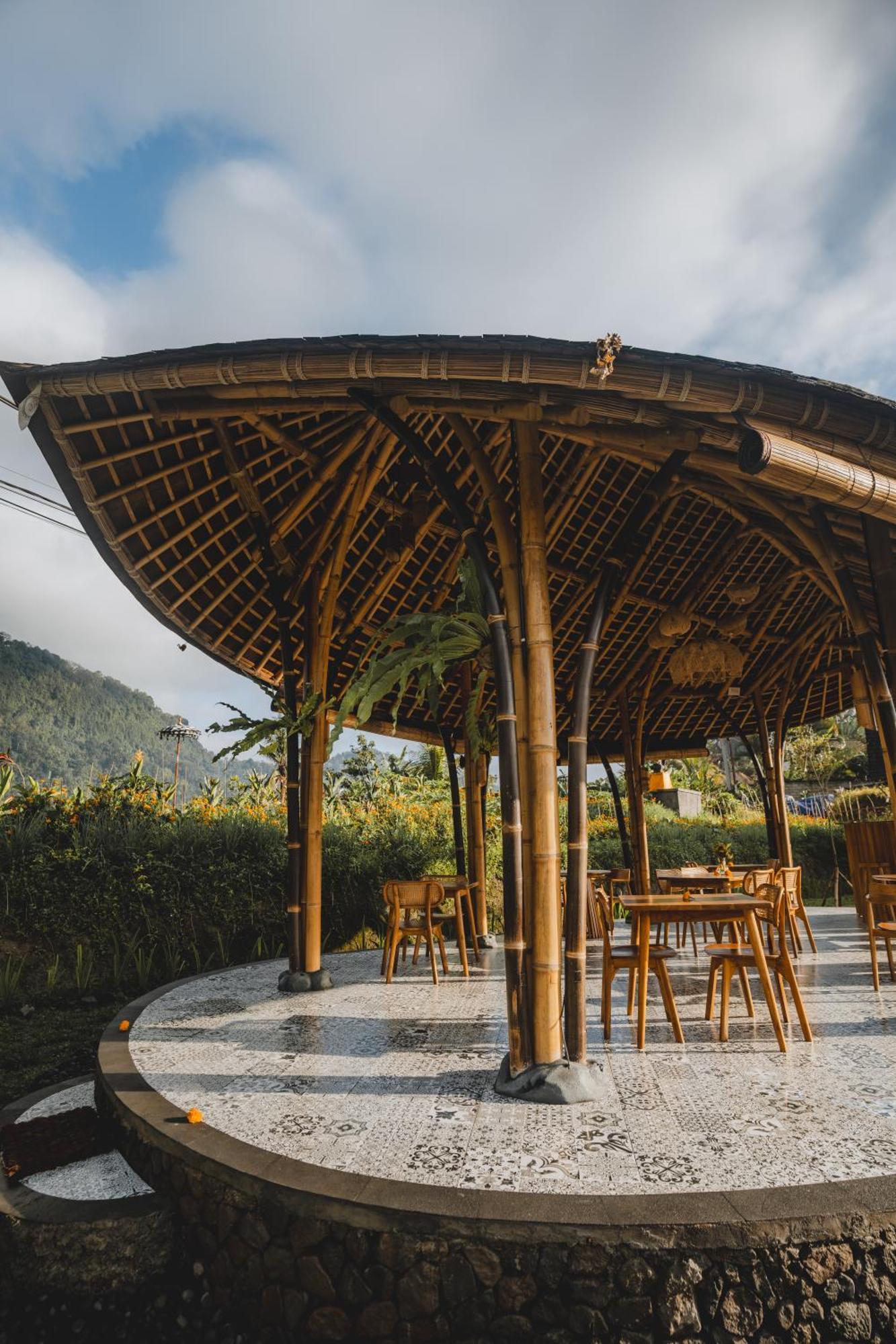 Nivriti Bali Villa