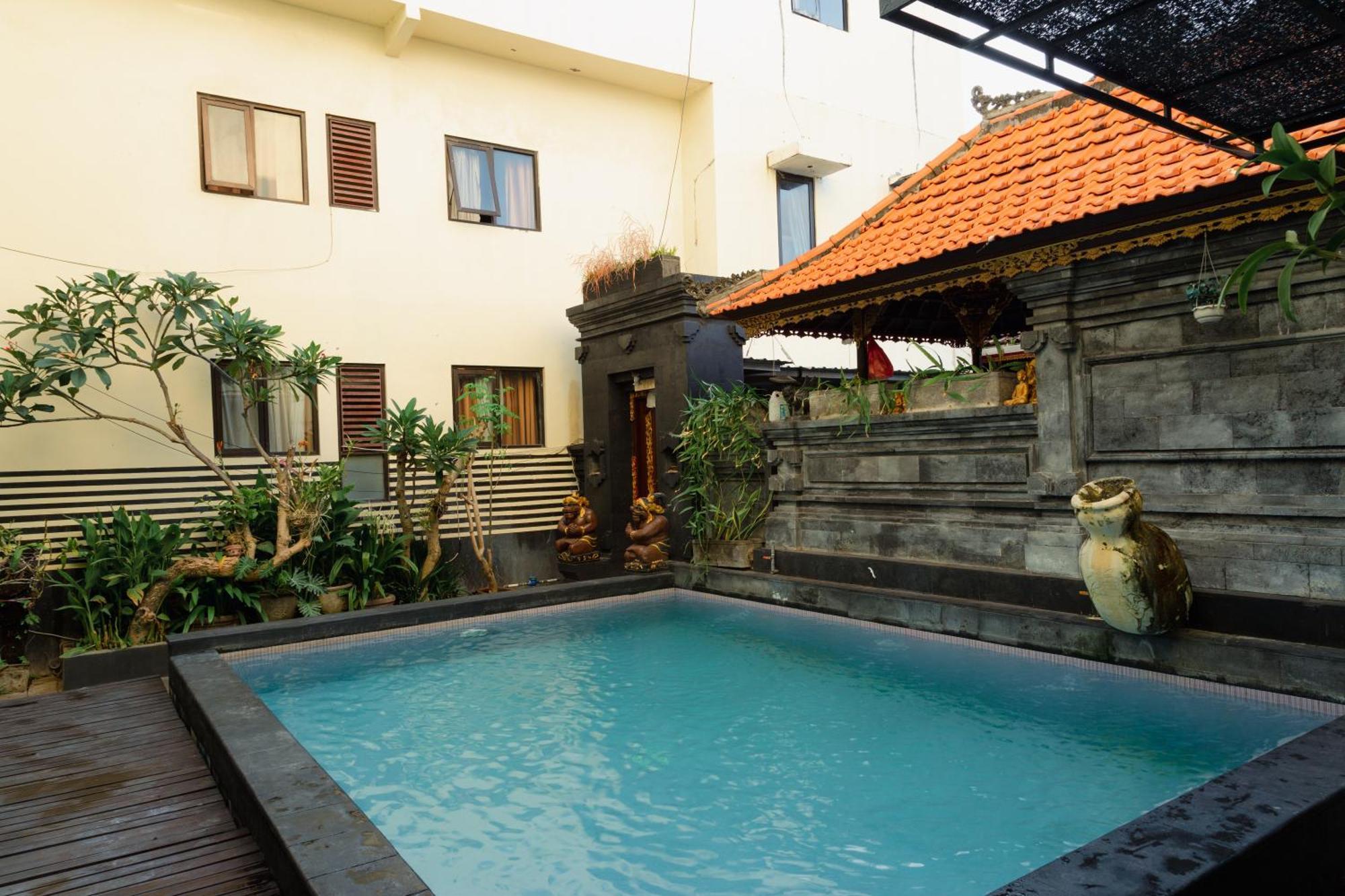 Suardana Inn's Kuta (Bali)