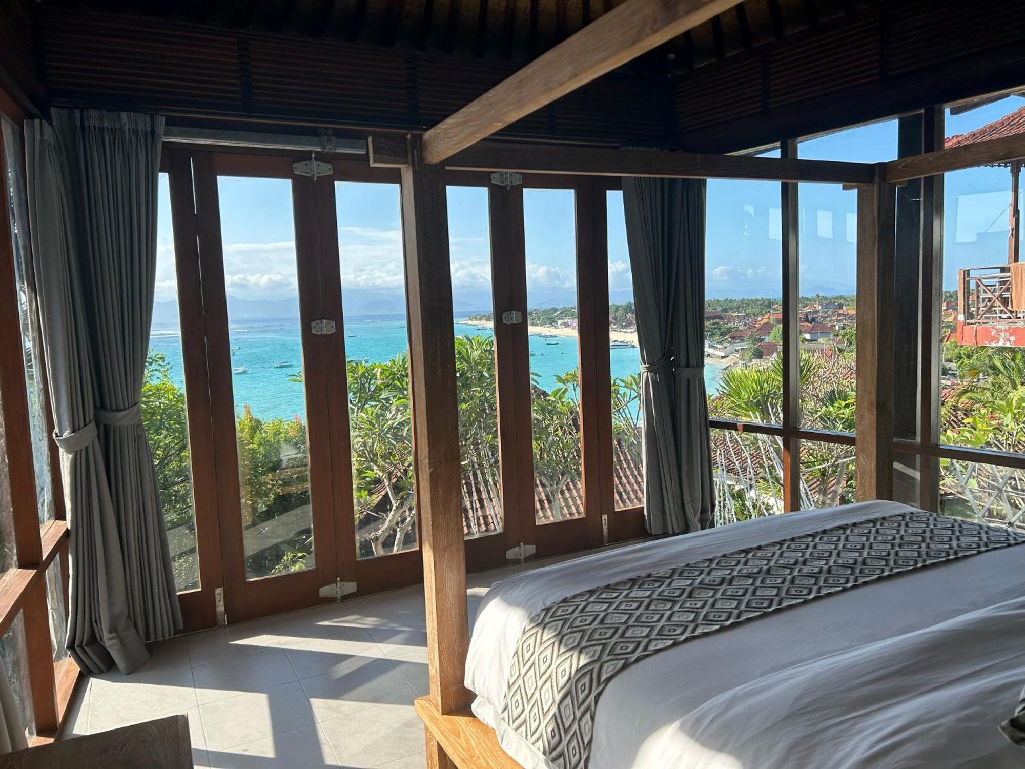 Lembongan Lux Klungkung