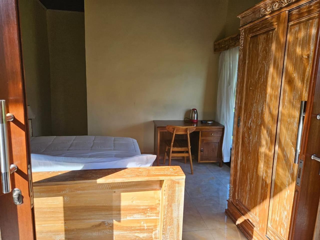 Krisna Tapan Guest house Ubud (Bali)