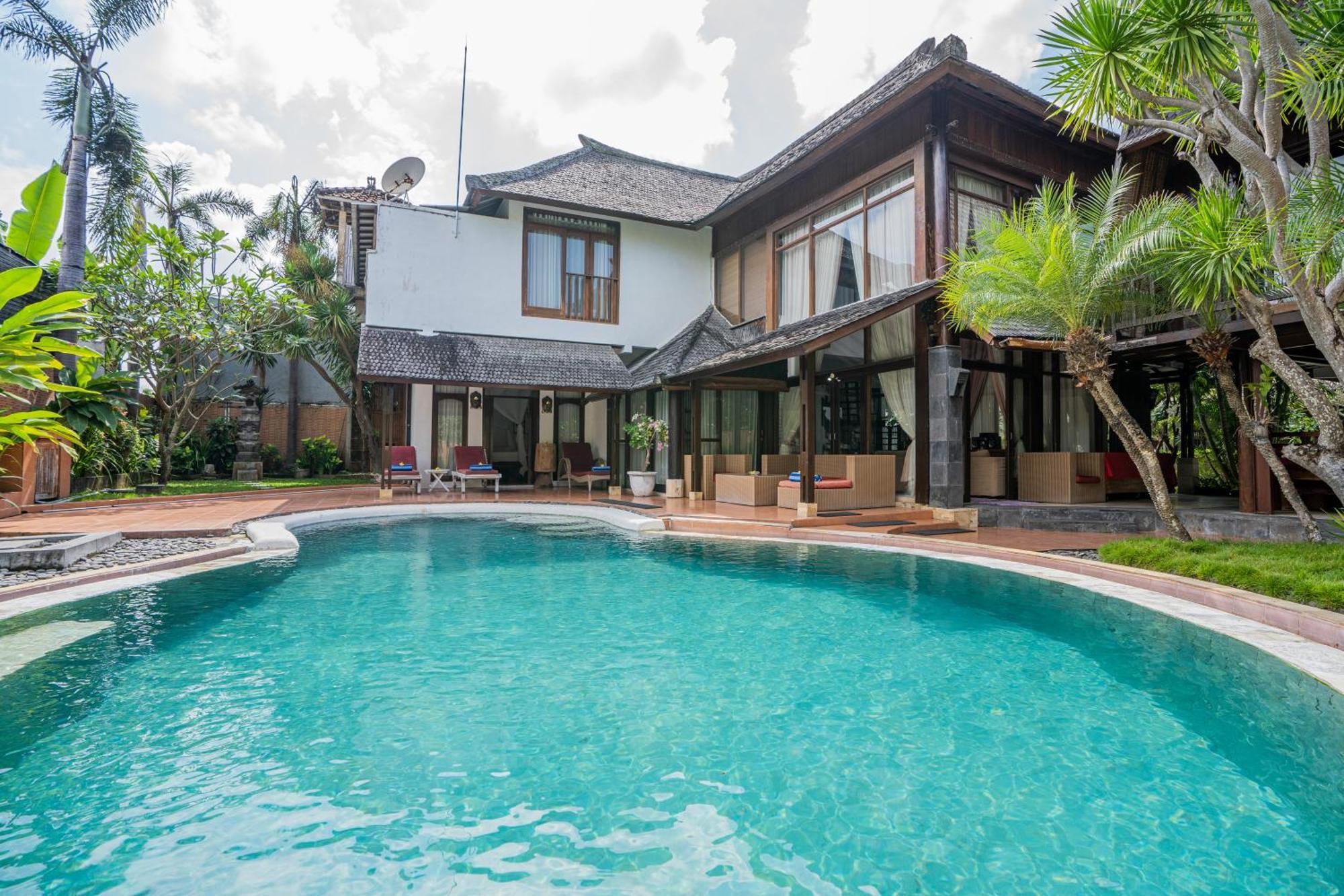 Villa Nipper - Spacious 5br In