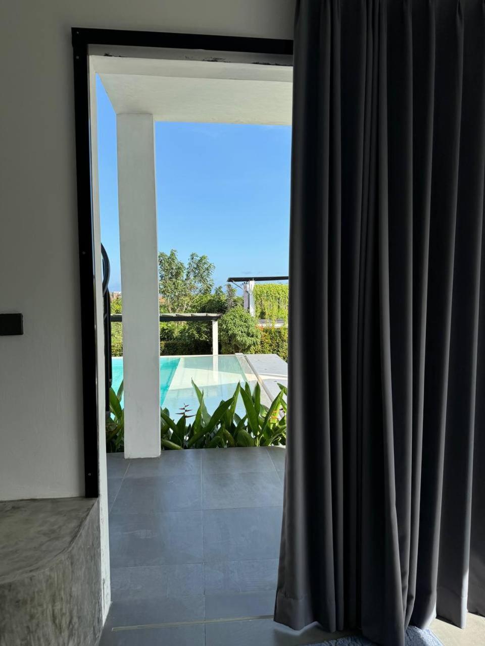 Aparthotel Valeria *