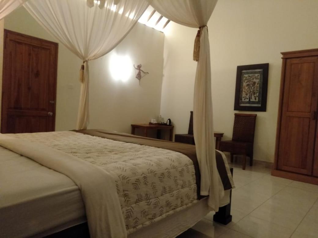 Batu Ampar Menjangan 4* Banyuwedang