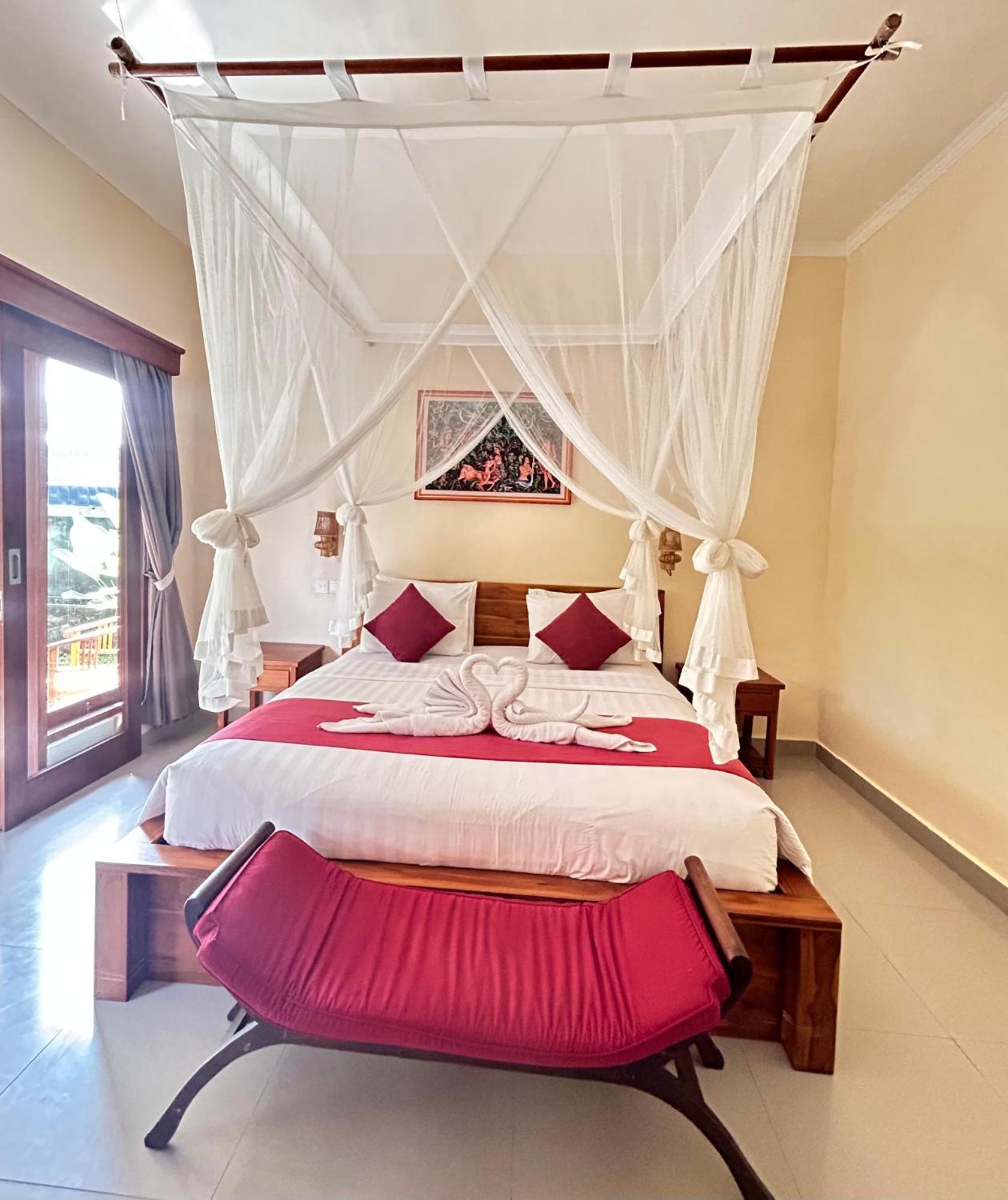 Canting Bali Holiday park 3*