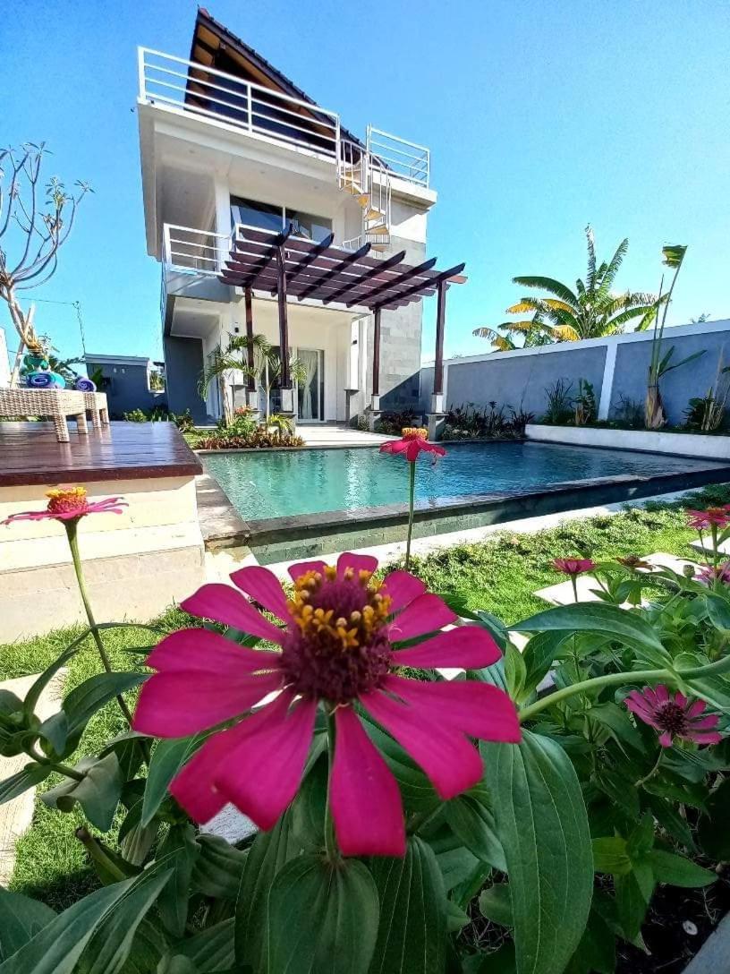 Private Bamboo Cozy Villa