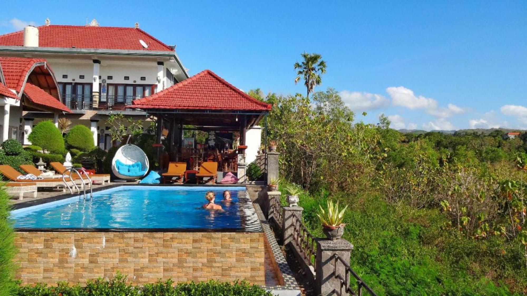 Guest house Kaylas Hill Batununggul