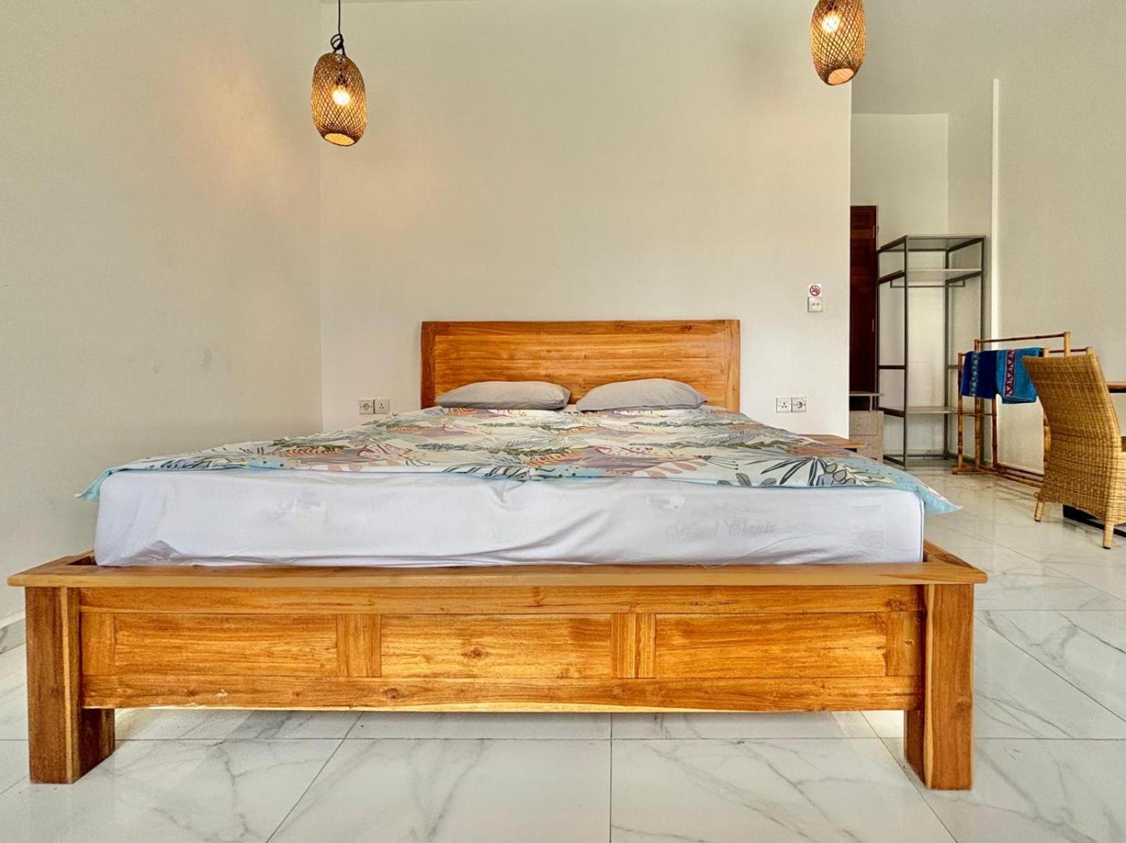 Sunny Hotel Canggu (Bali)