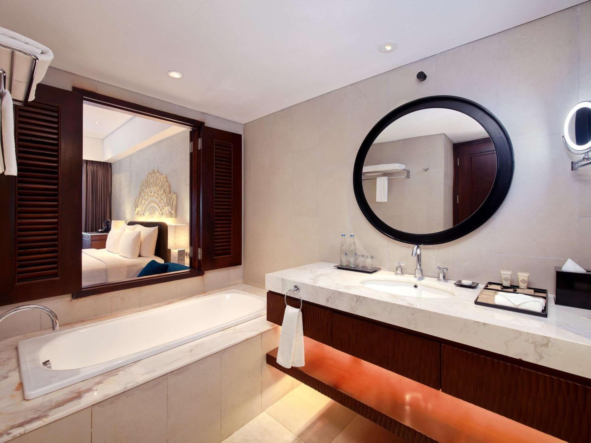 Grand Mercure Bali Hotel 5*