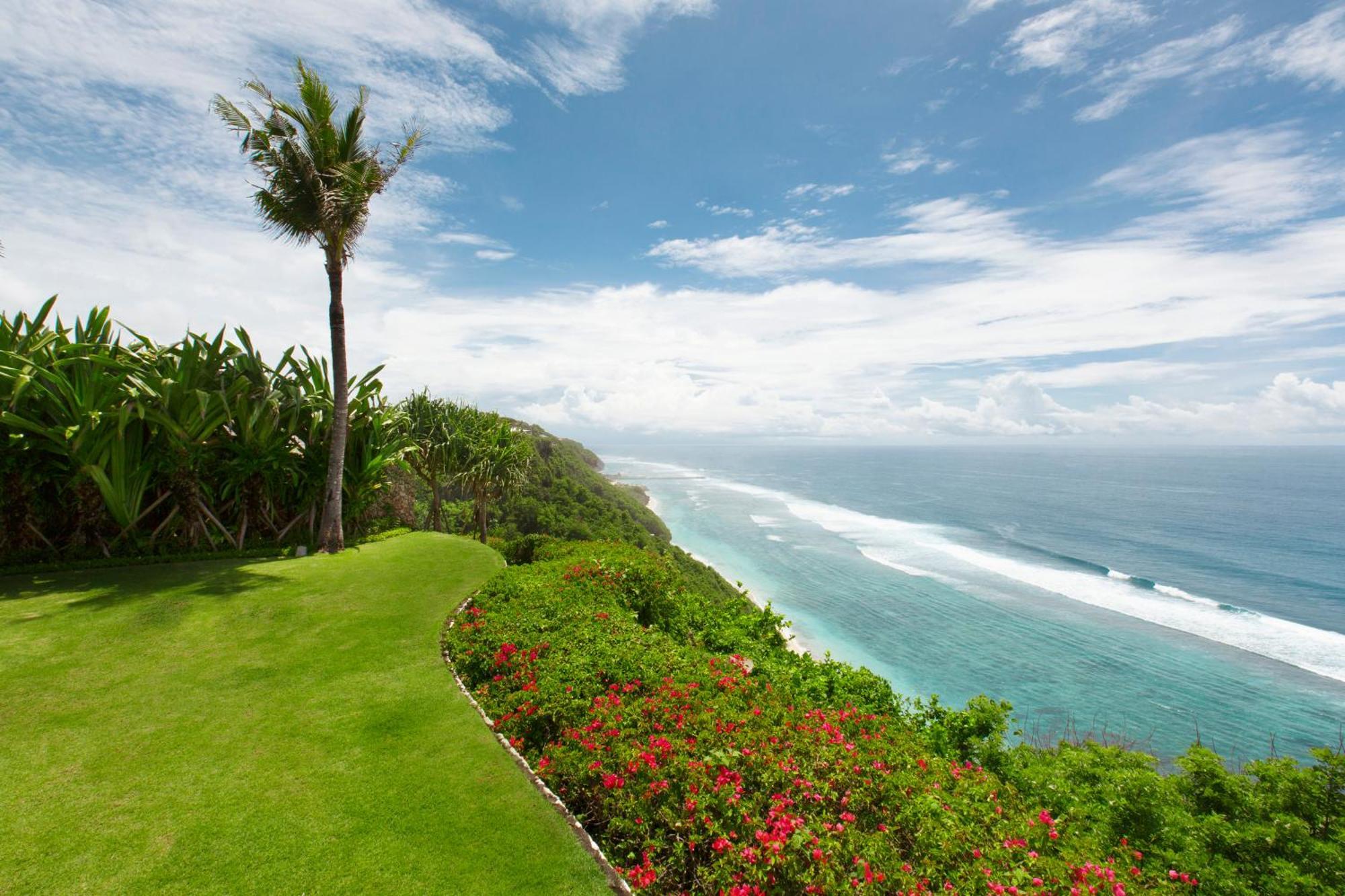 Resort The Ungasan Clifftop 5*