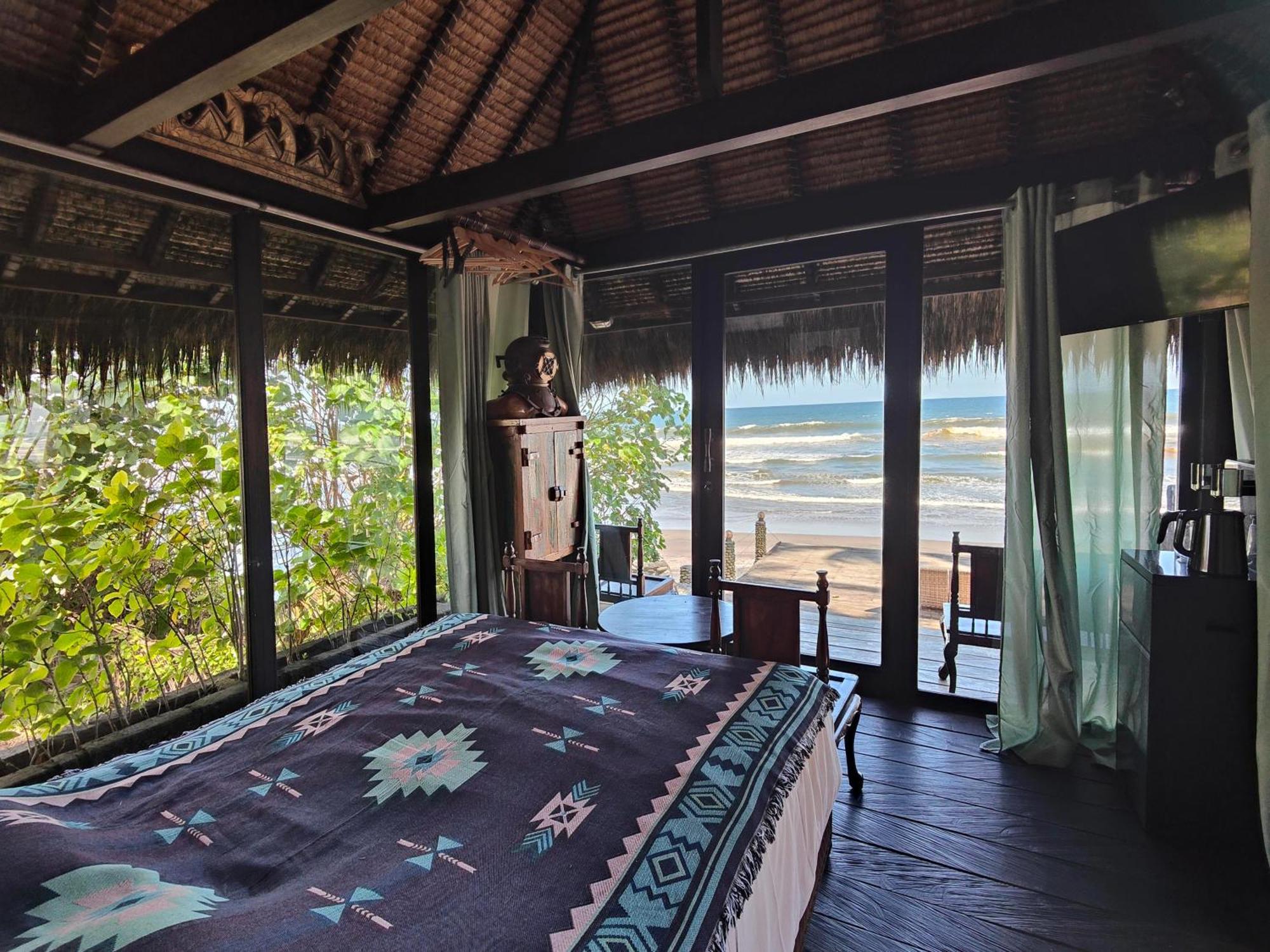 Villa Beachfront Nixie And The Sea Tabanan (Bali)