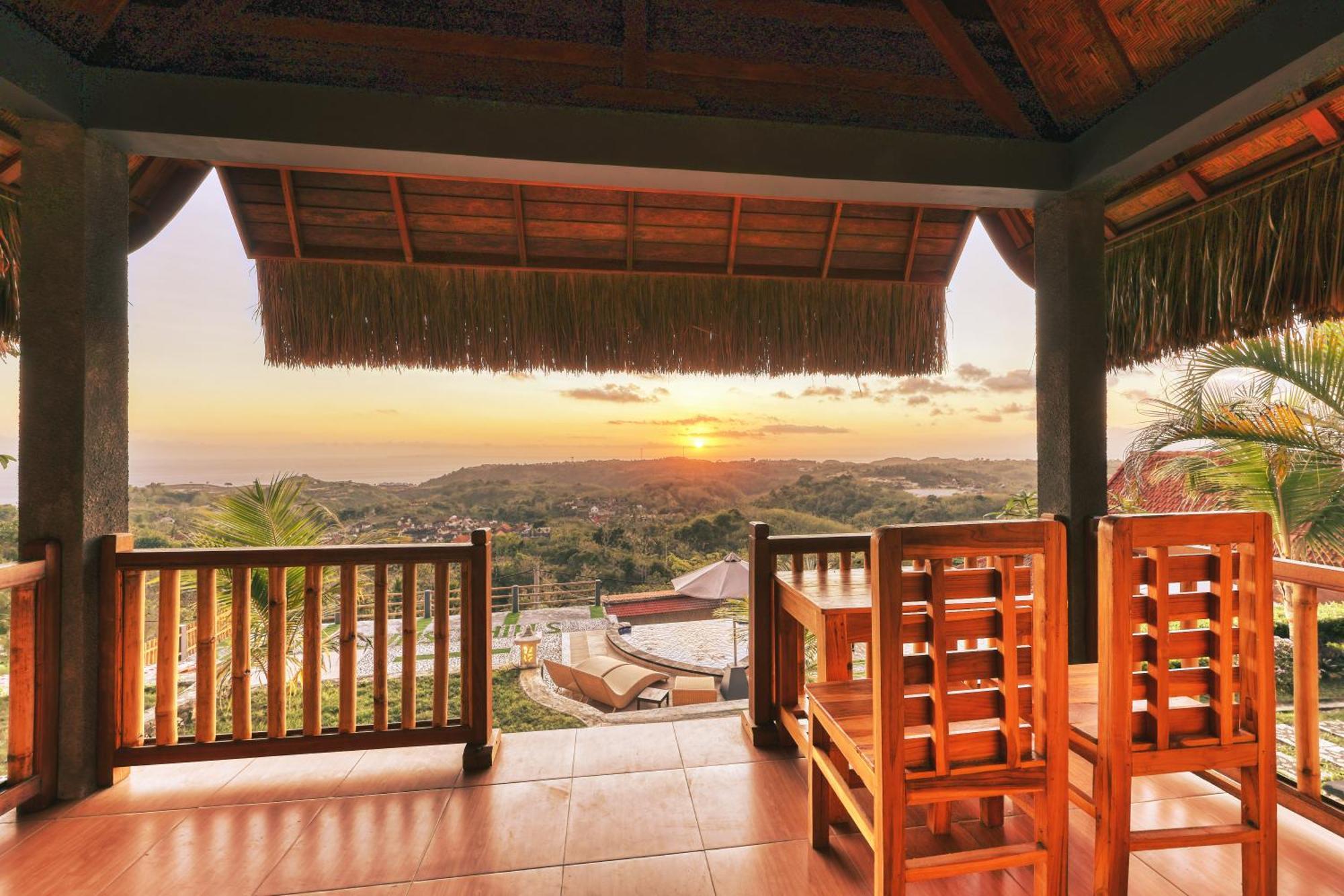 Sebuluh Sunset Hill Guest house