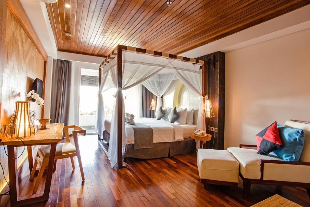 Resort Bay And By Prabhu 4*
