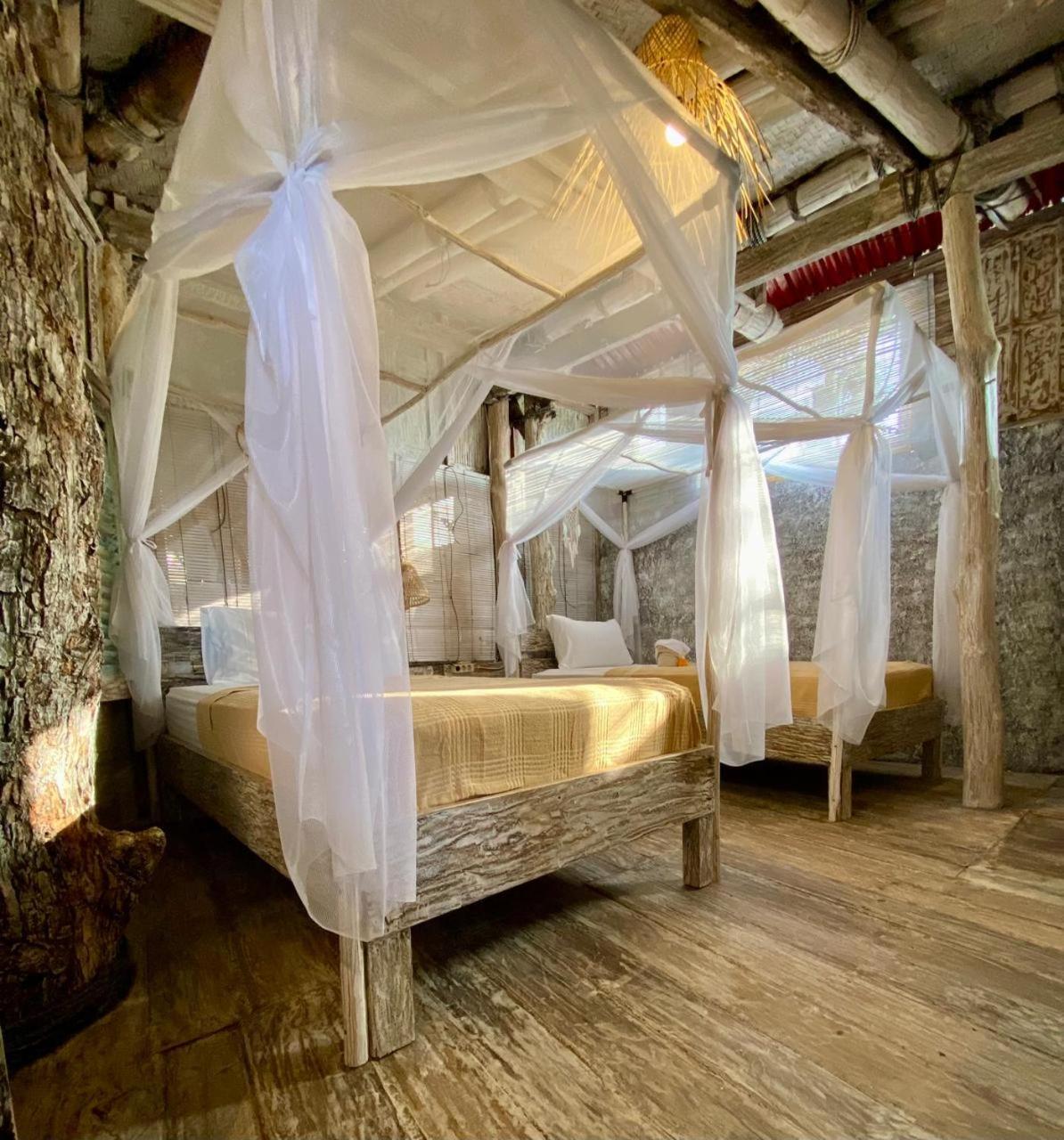 Funky Place * Lovina (Bali)