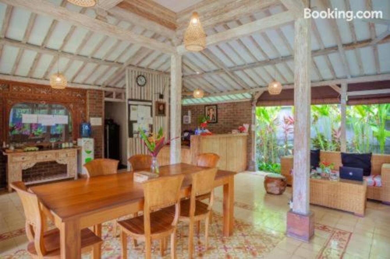 Puri Canggu Rooms 2 Apartment
