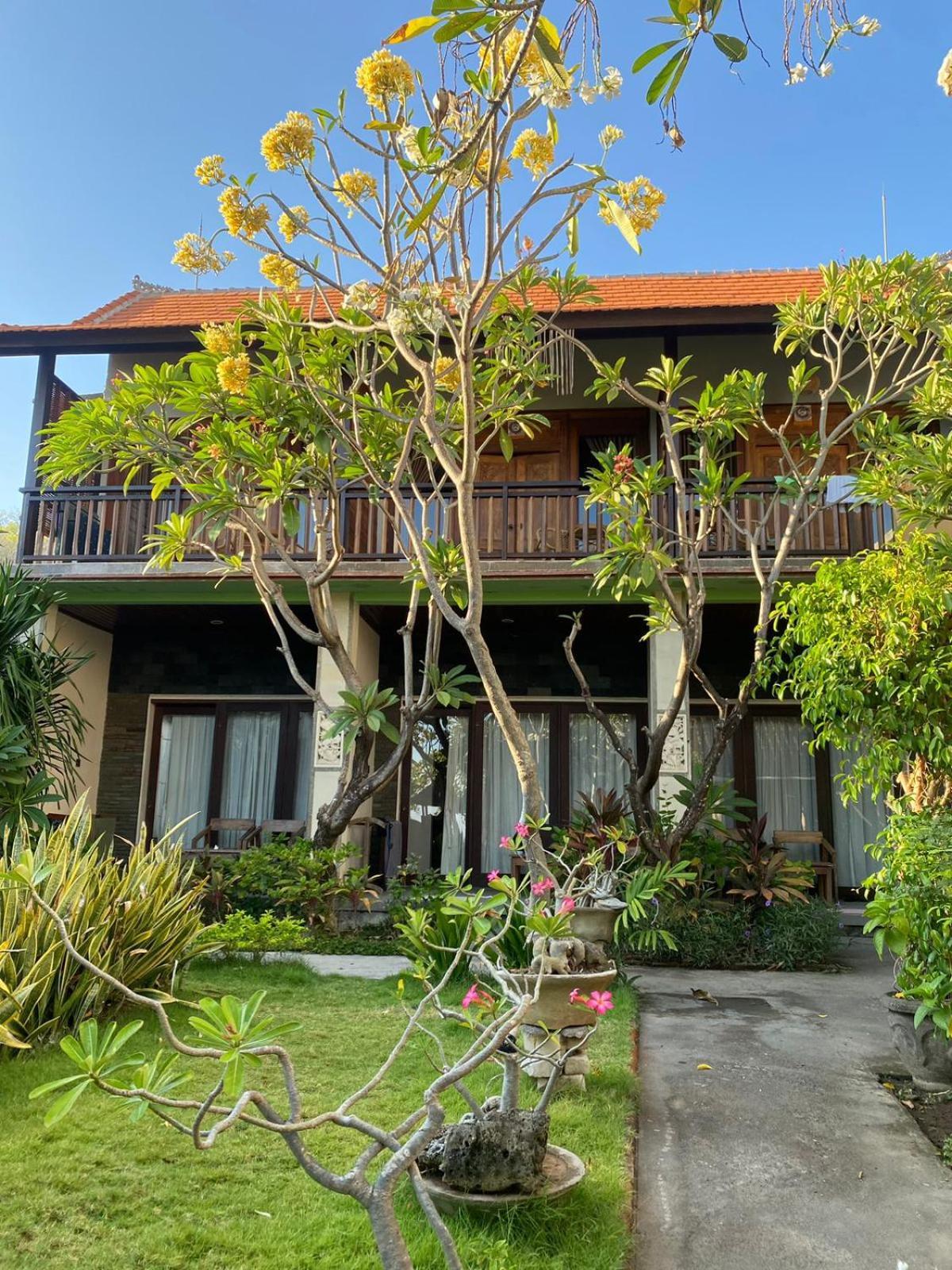 Wisma tamu Putra'lebah *