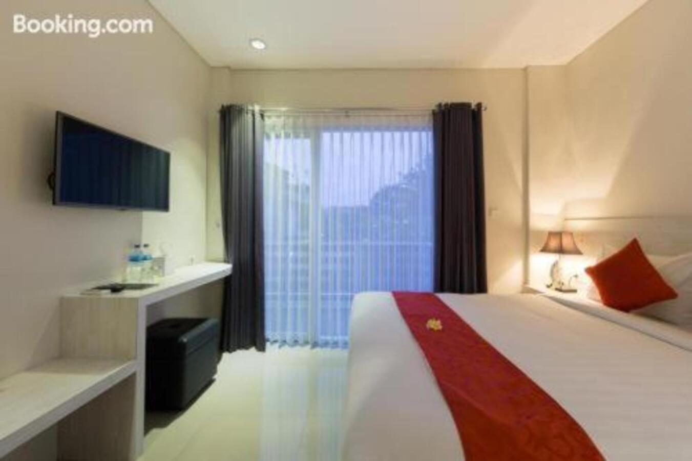 The Rinaya By Ecommerceloka 3*