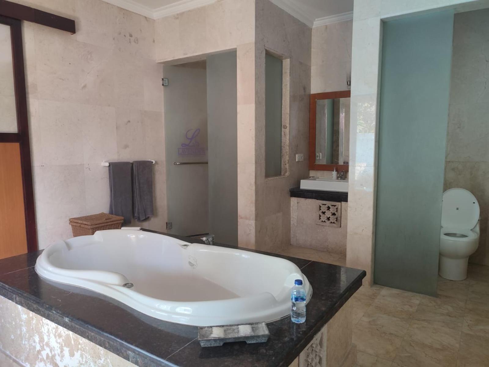 Bed & Breakfast Private With Swimming Pool