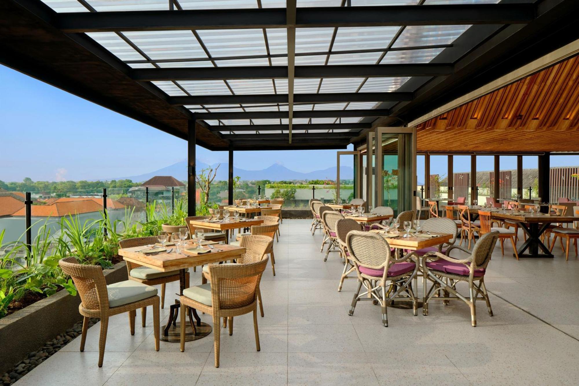 Four Points By Sheraton Bali, Hotel 4*
