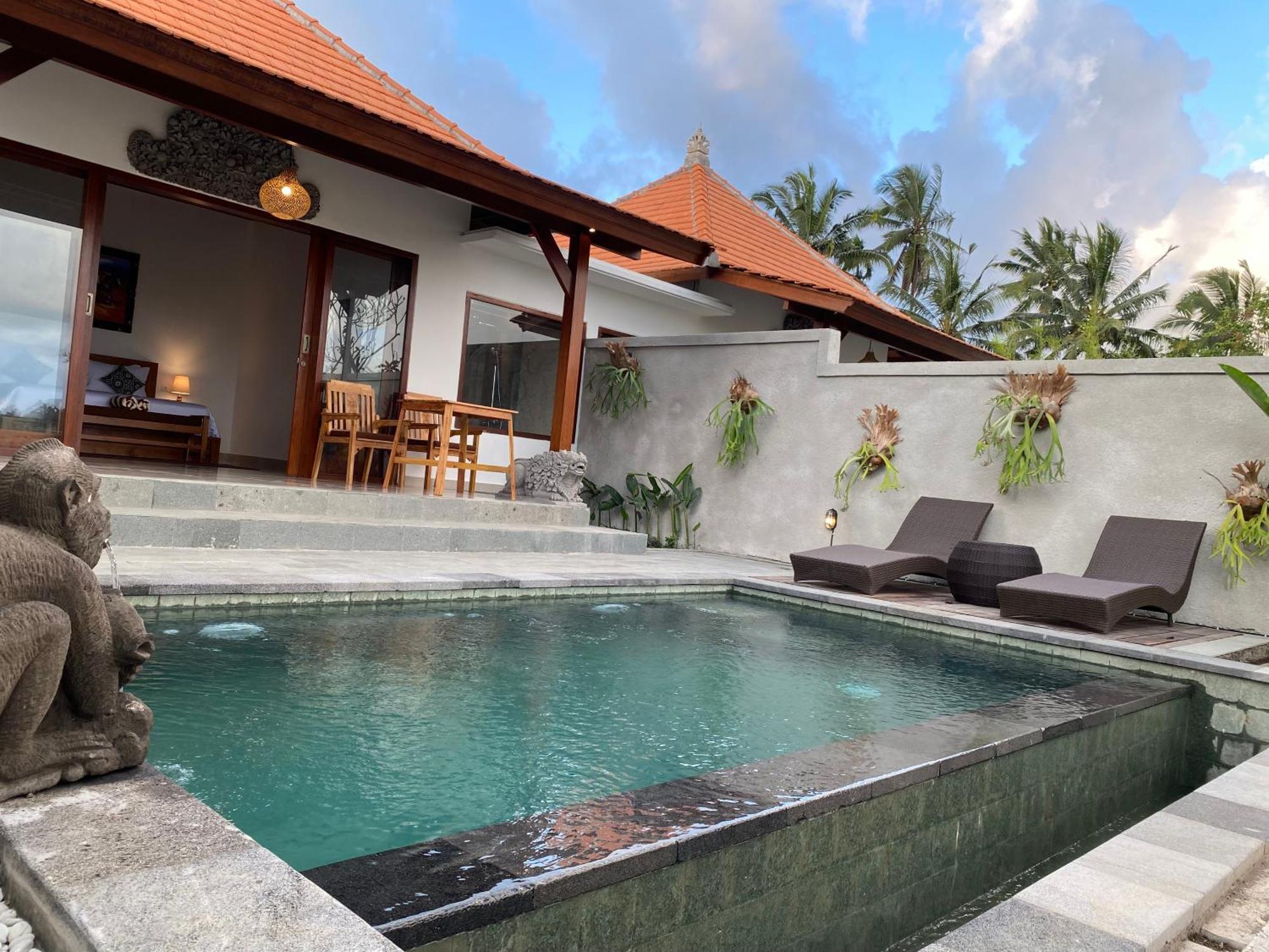 Inn Kaki Uma *