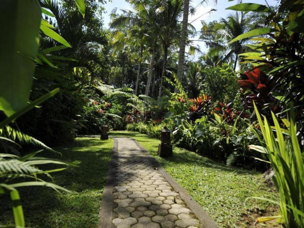Alam Sari Keliki & Hotel 3*