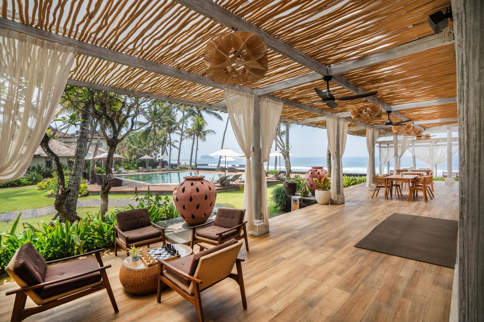 Resort Nirwana &