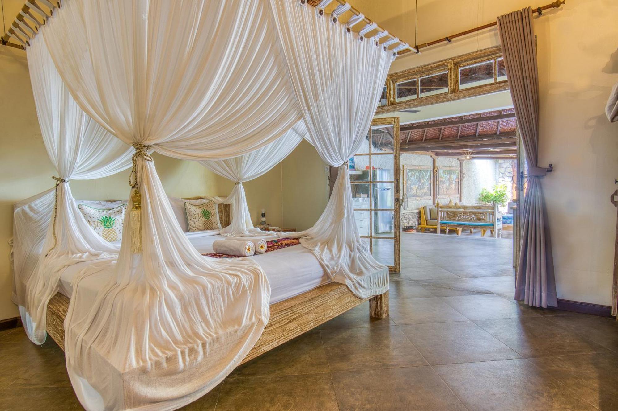 Villa Breezy Point