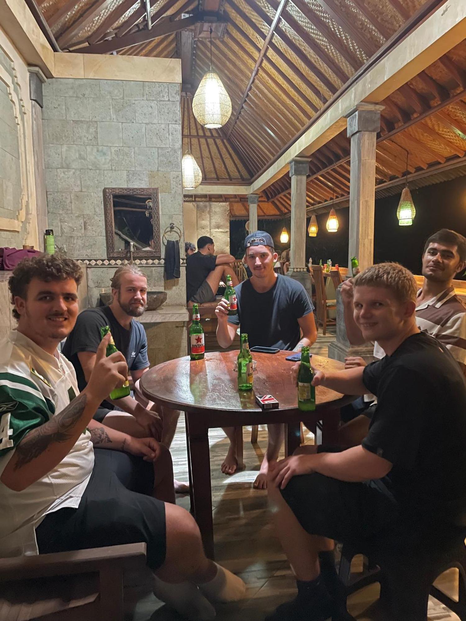 Hostel Ww Backpackers Ubud (Bali)