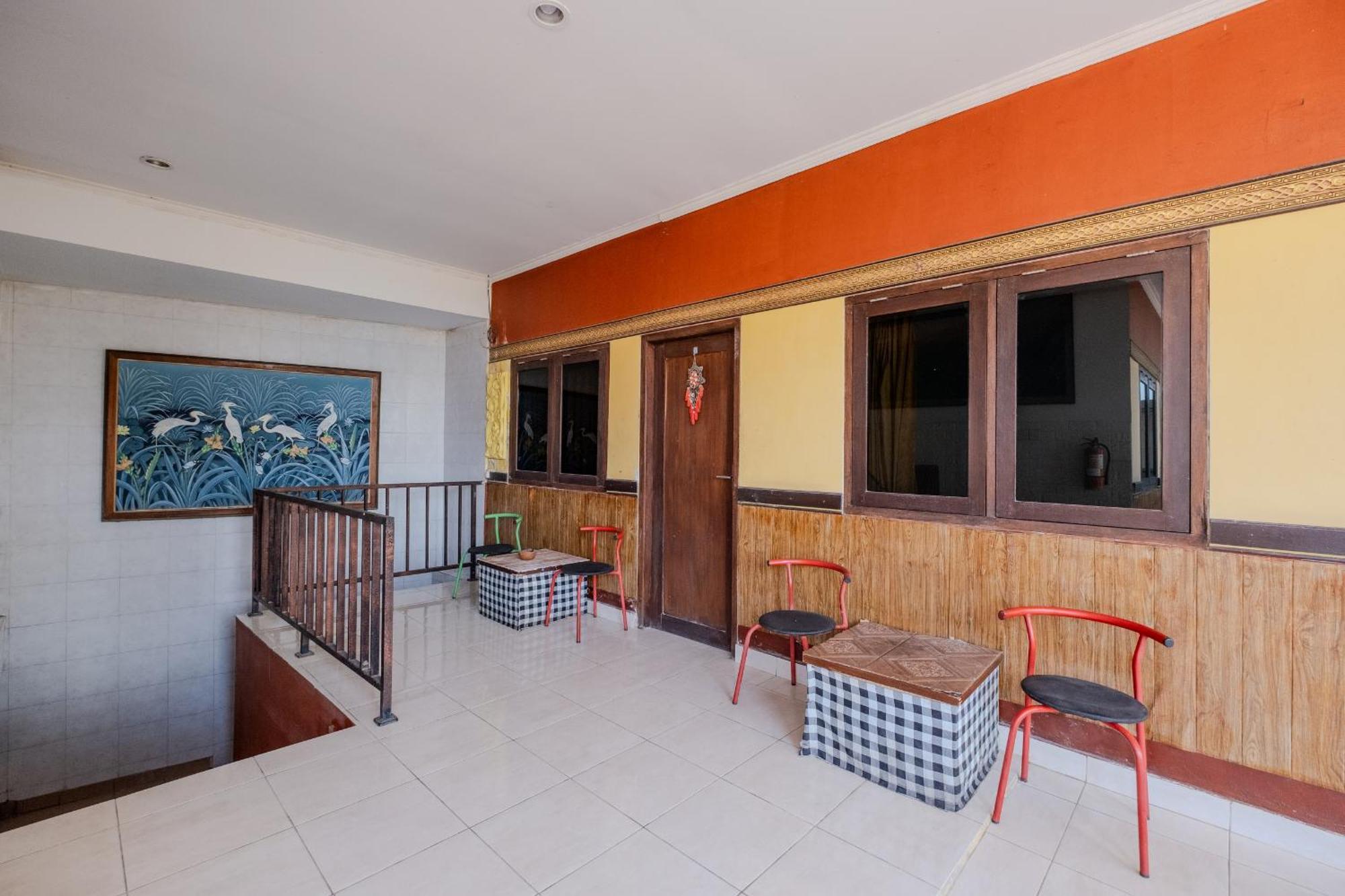 Hotel Kak Okoh 2*