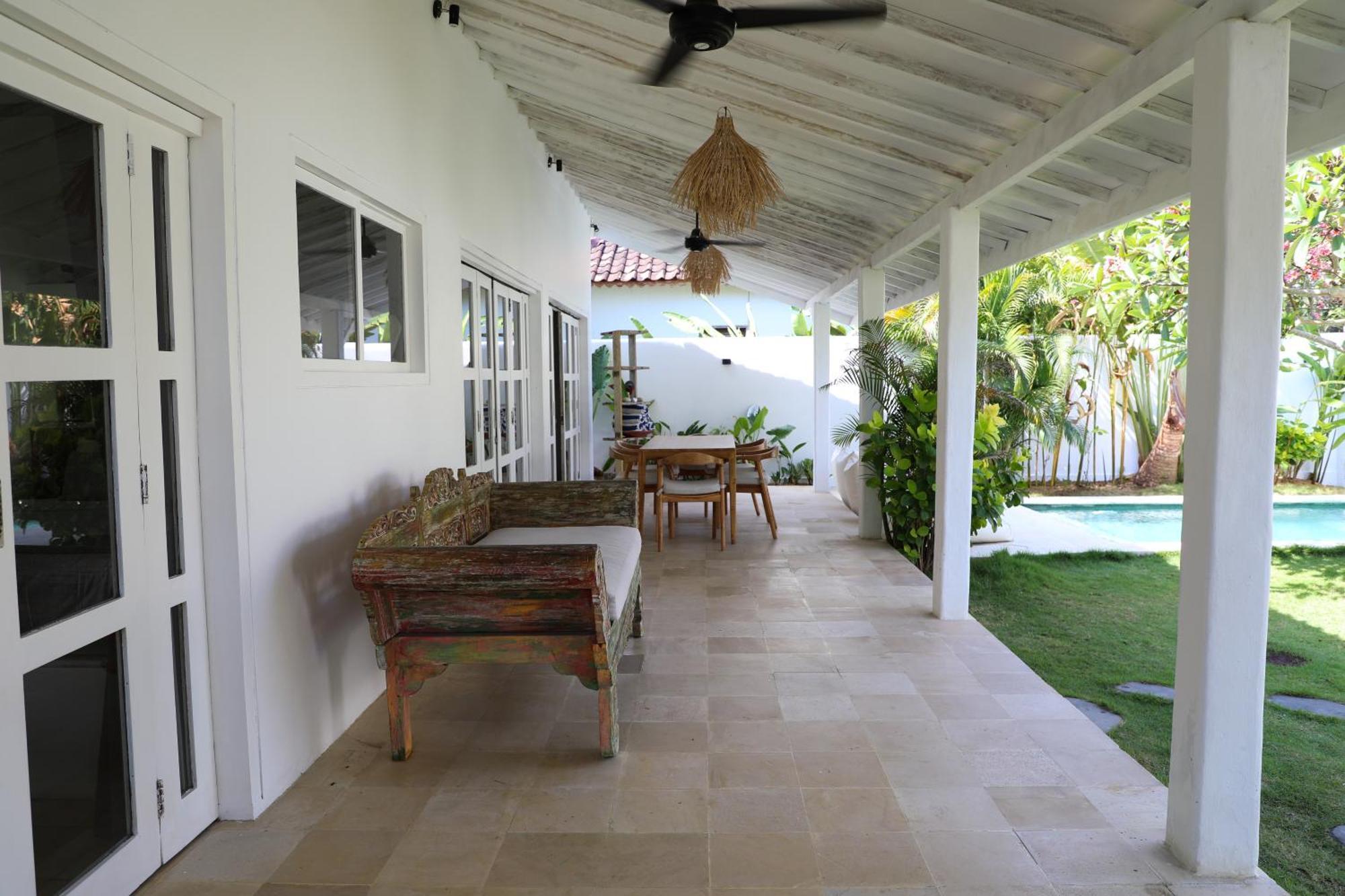 Tom & Lucie Bingin Villa