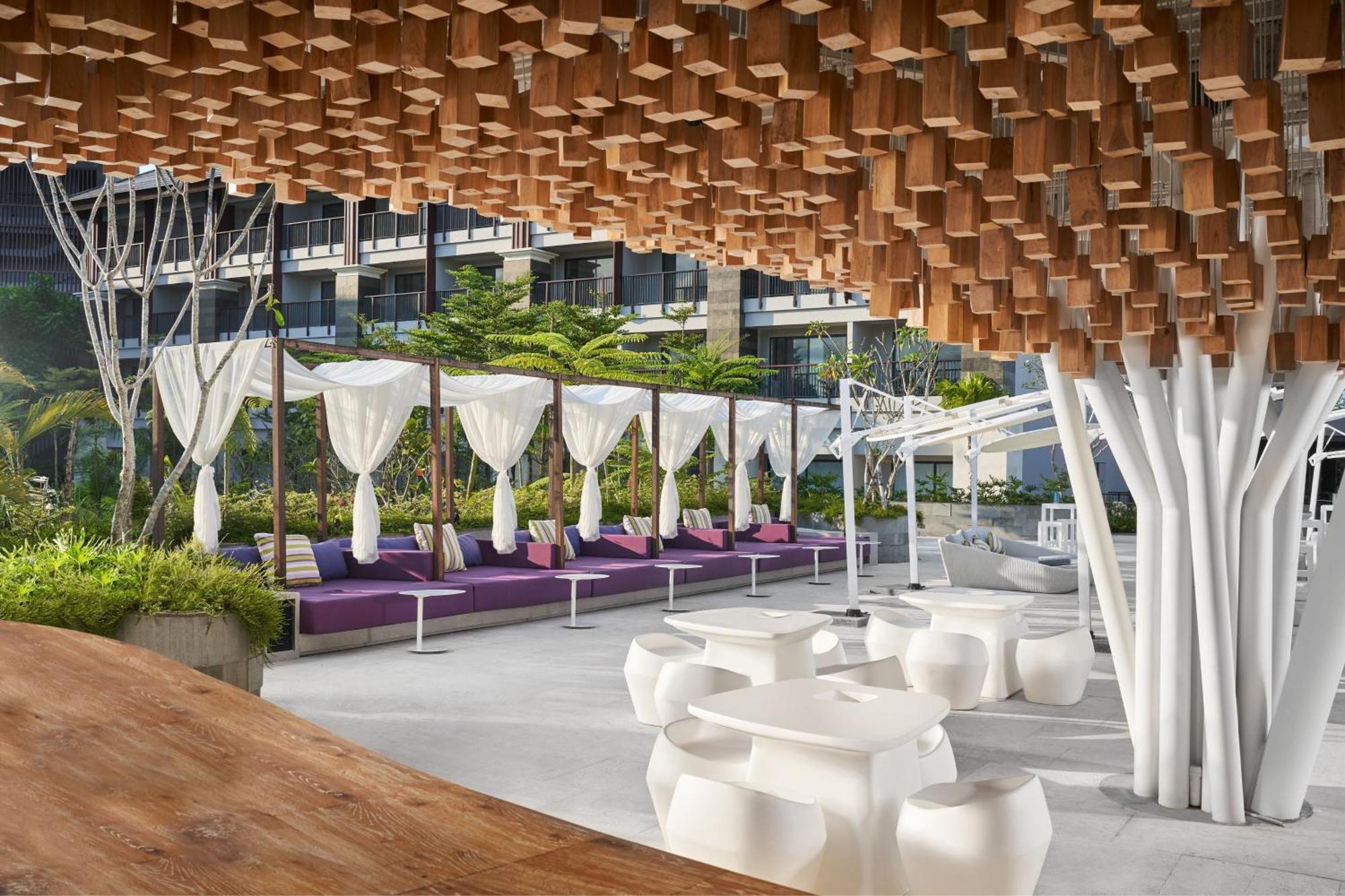 Renaissance Bali Hotel 5*