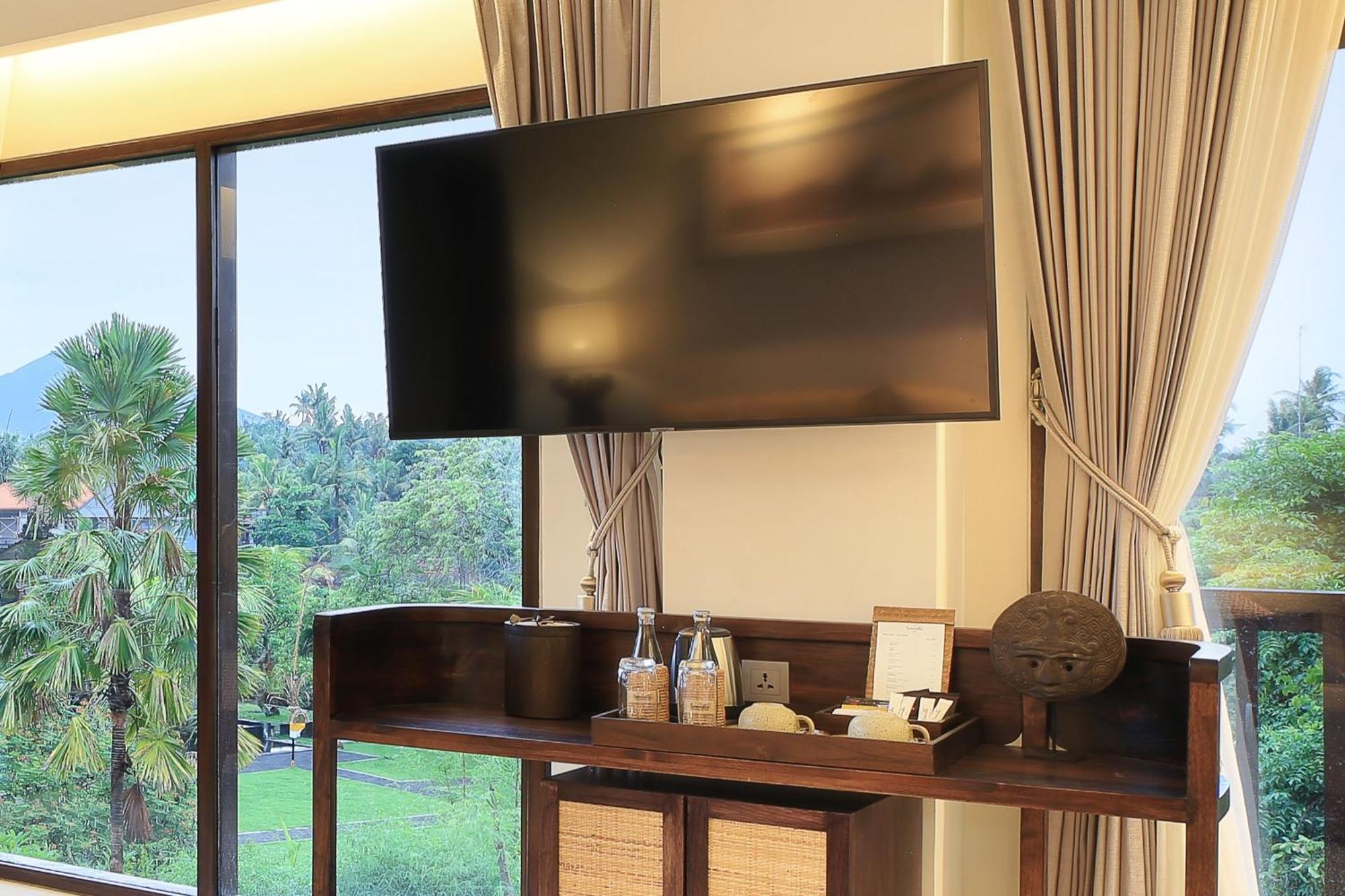 Sanctoo Suites & Villas 5*