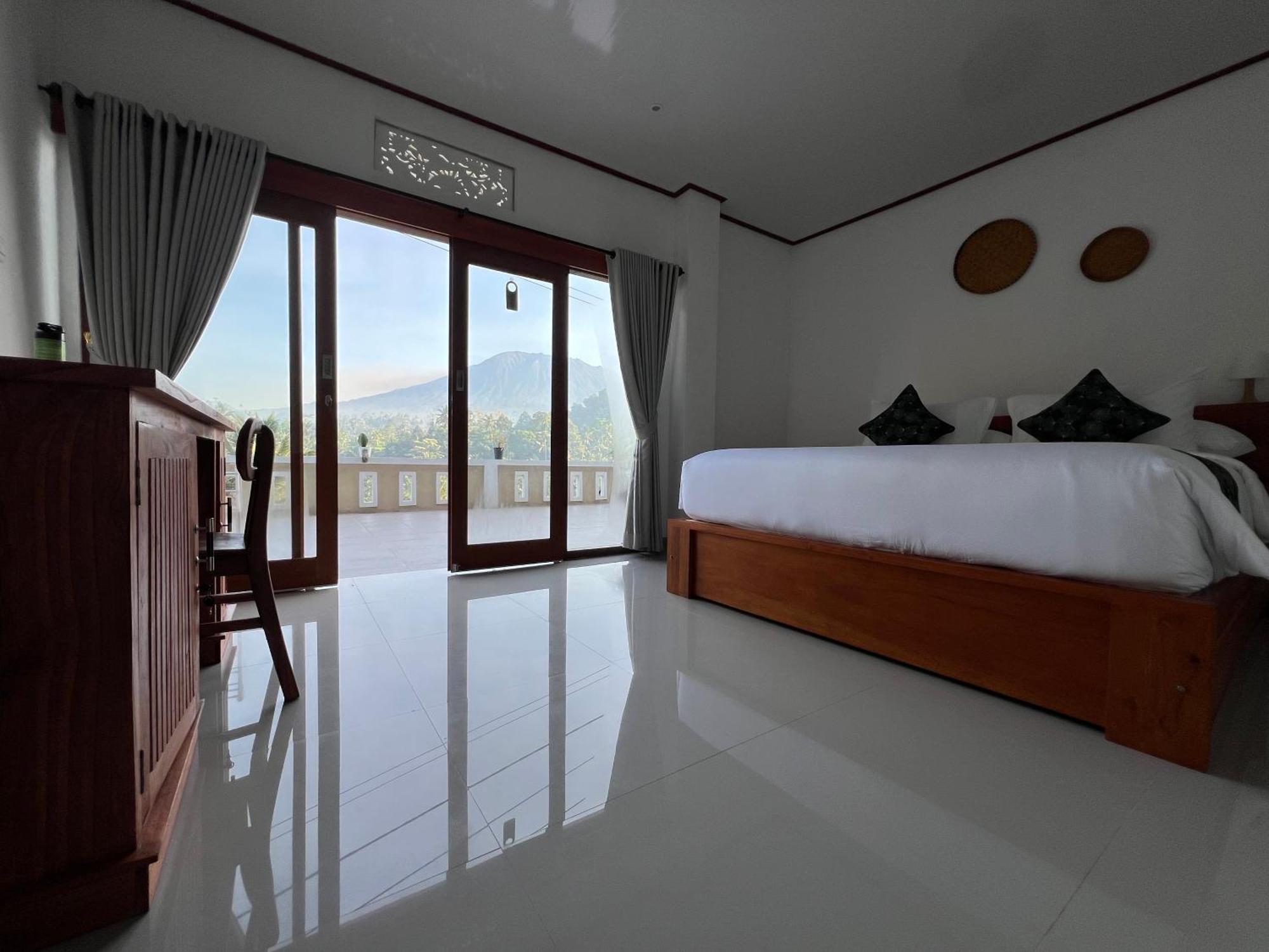 Guest house Bisbis House Iseh Village Selat