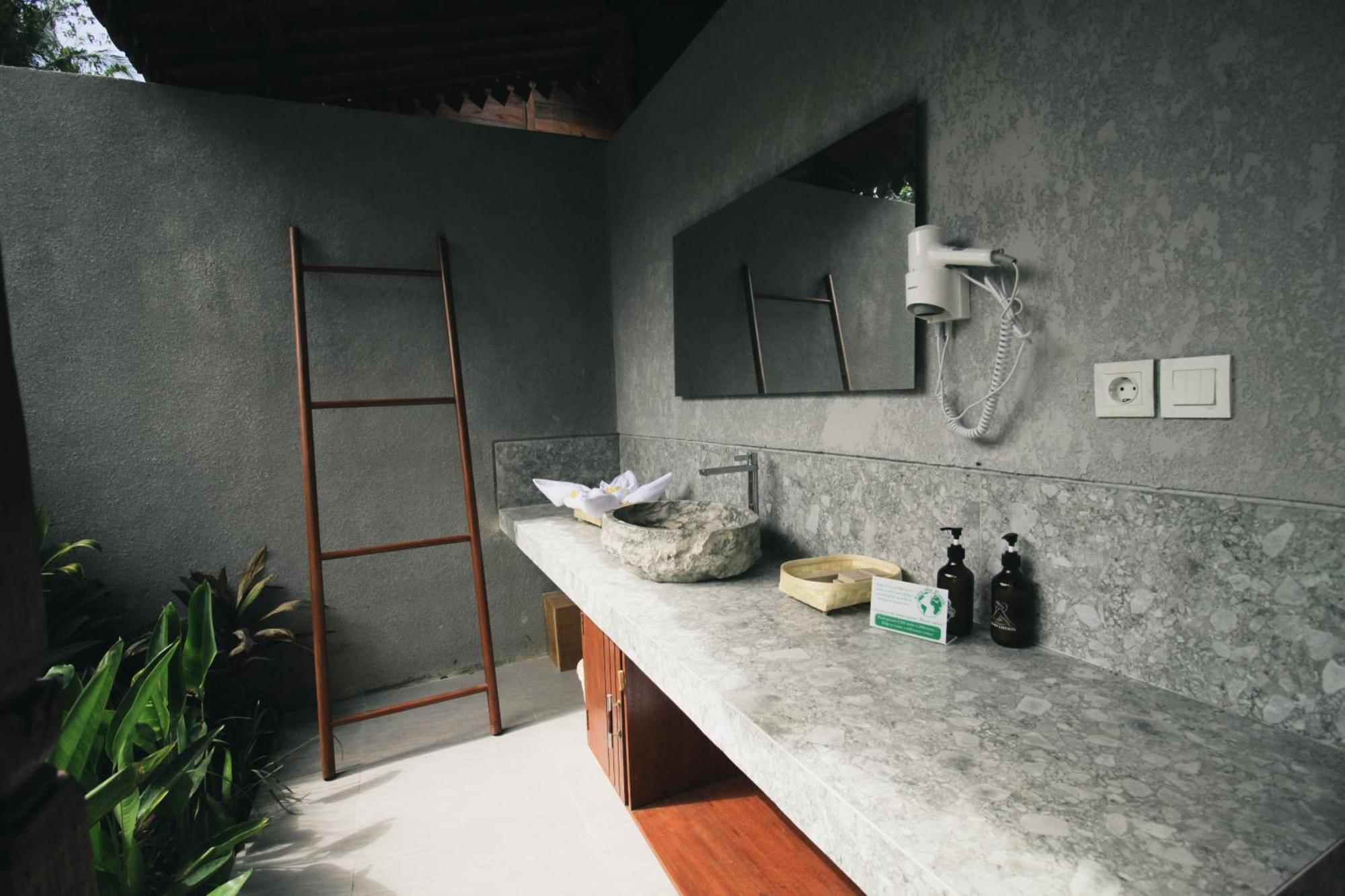 Resor Bhalance Retreat Padangbai (Bali)