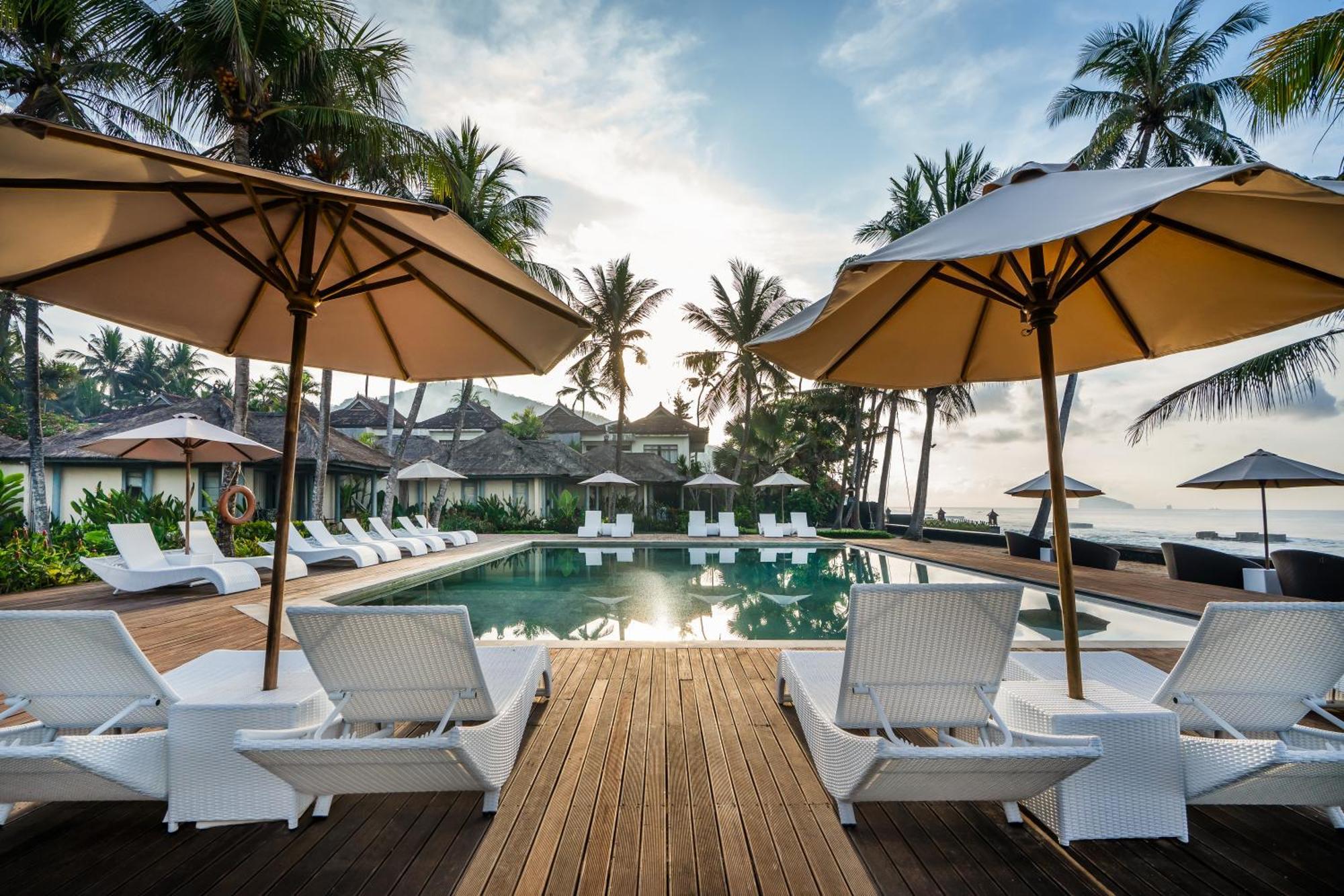 Resort Nirwana & 5*