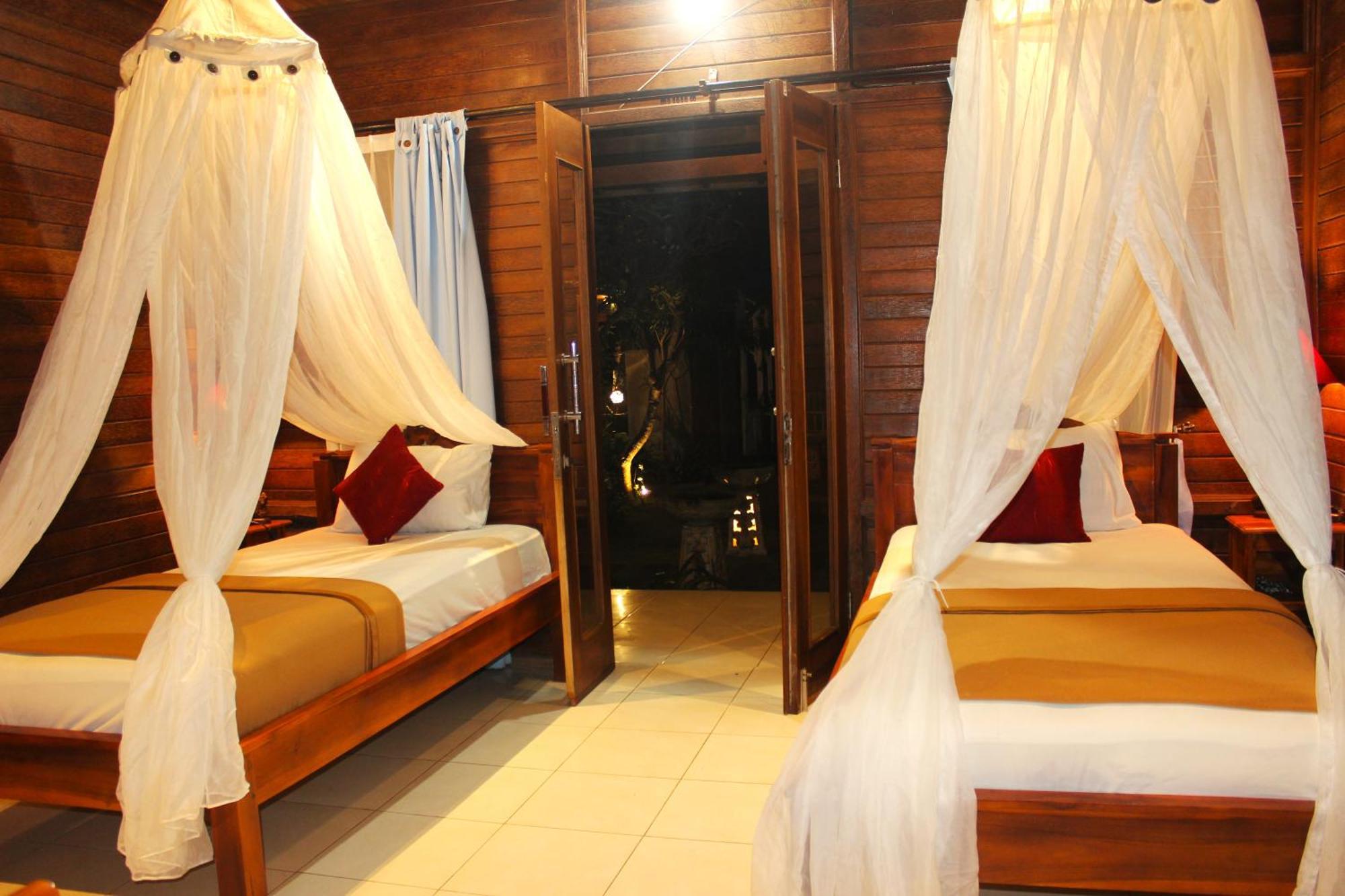 Boga Segara And Resto 3*