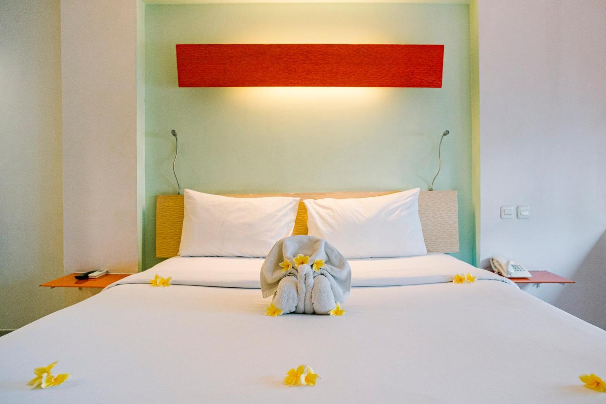 Harris & Residences Riverview Kuta, Bali 4* Kuta (Bali)
