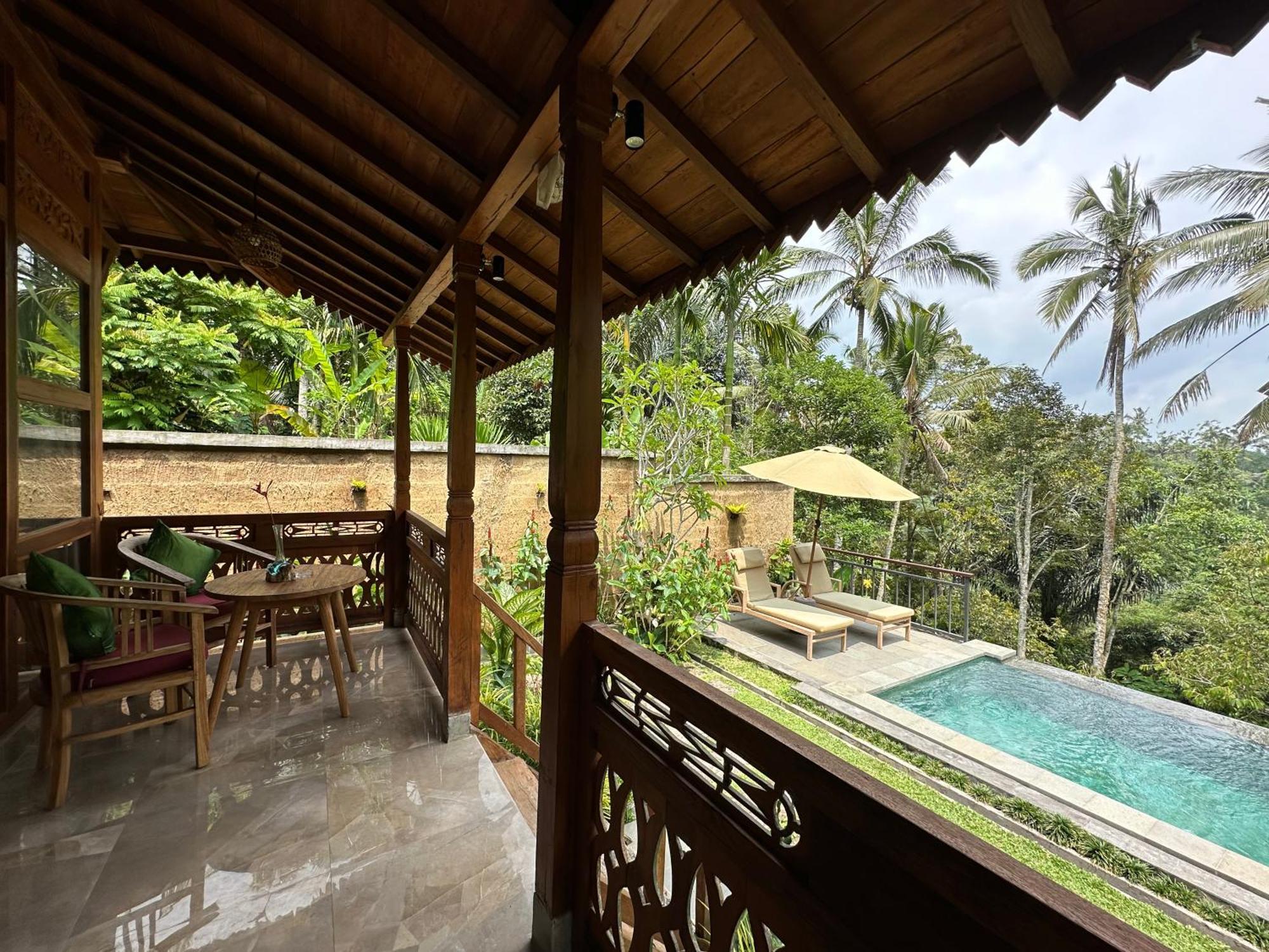 Toya Sutra Villa