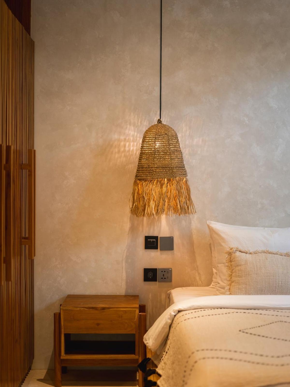Blacksand Echo Villa *