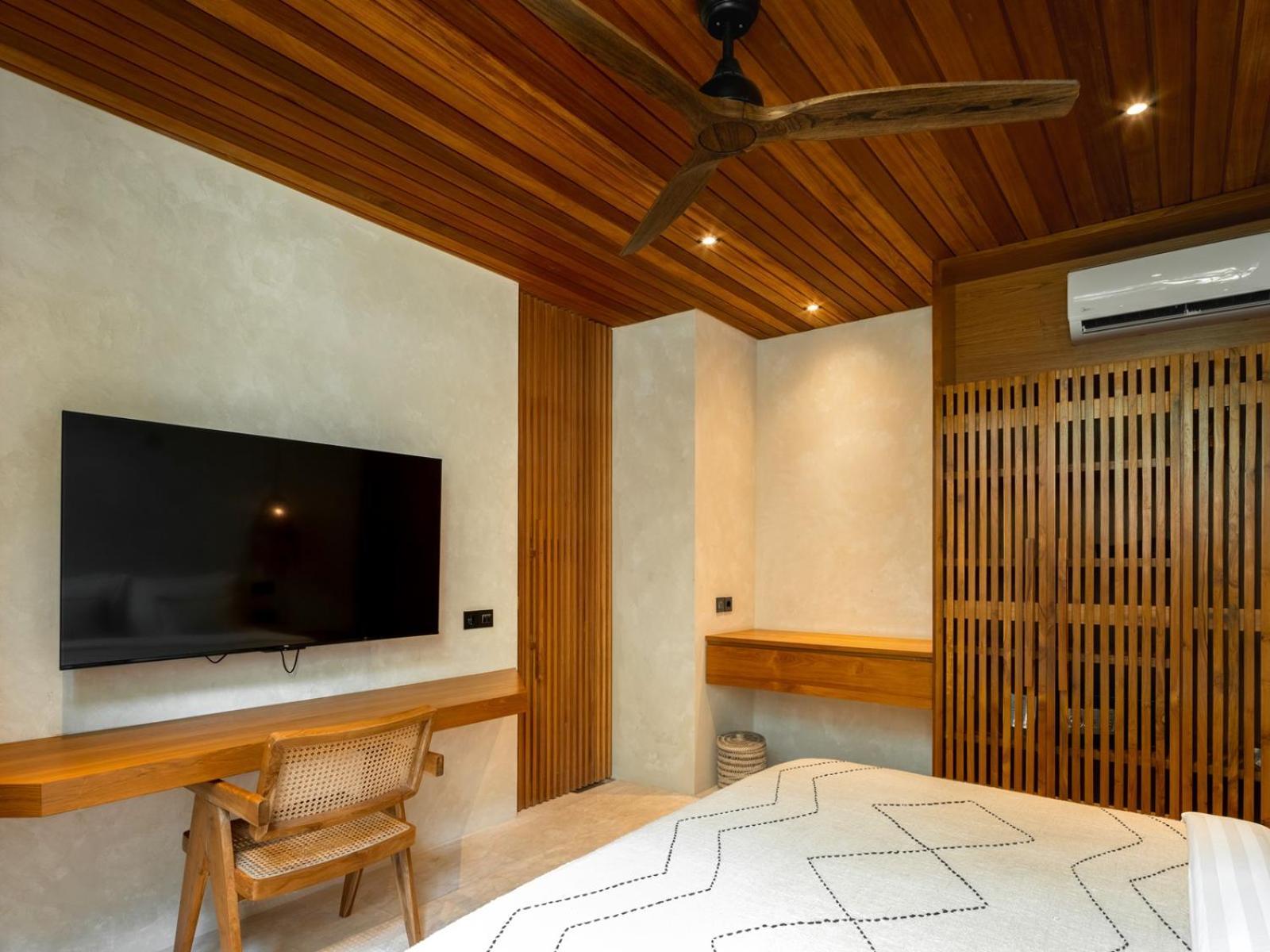Blacksand Echo Villa *
