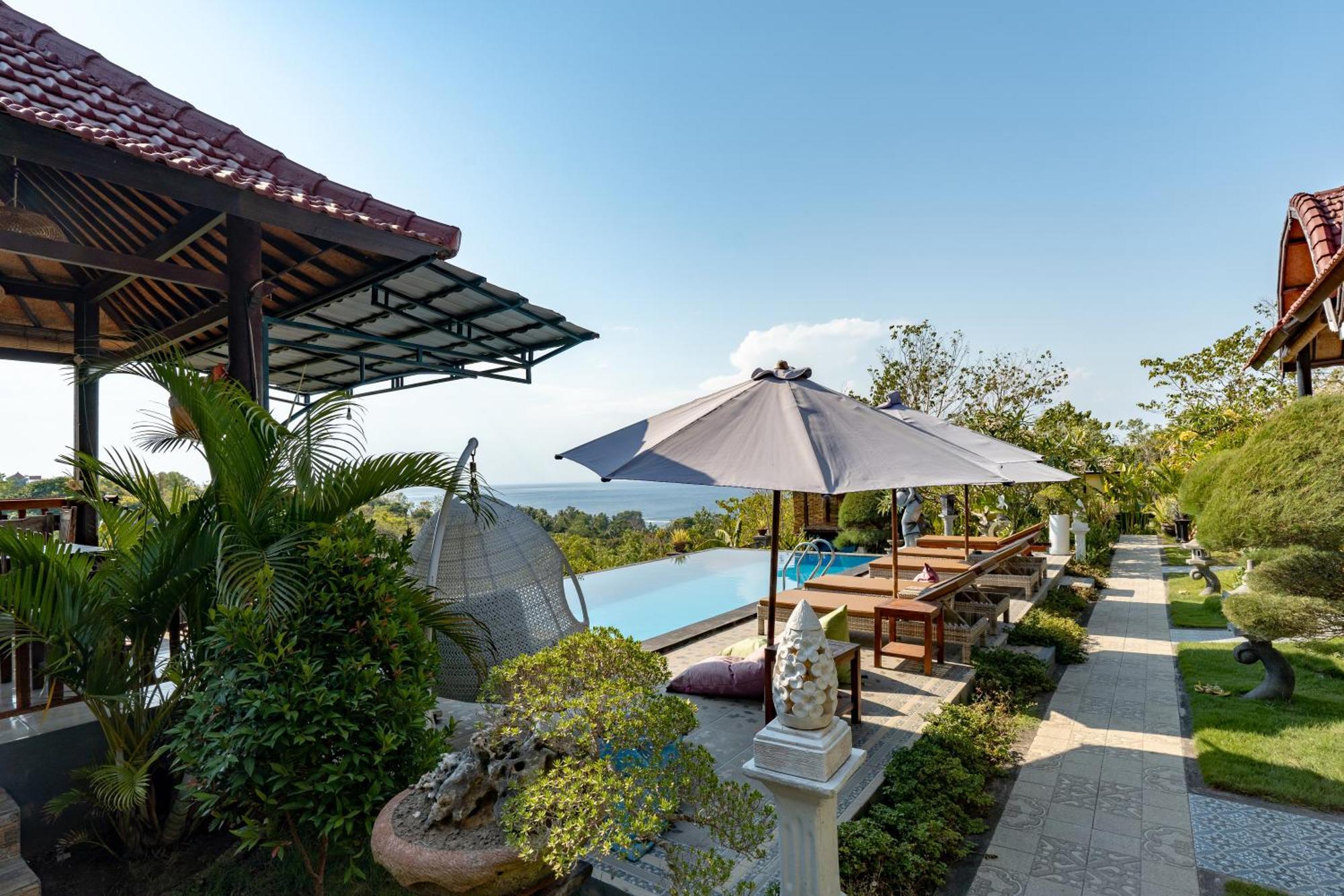 Kaylas Hill Guest house 4*