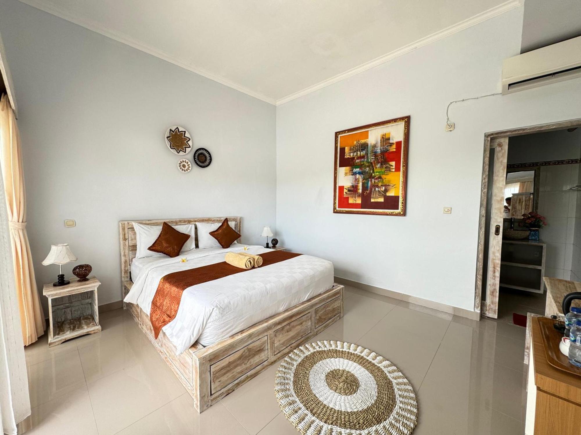 Kaylas Hill Guest house Batununggul