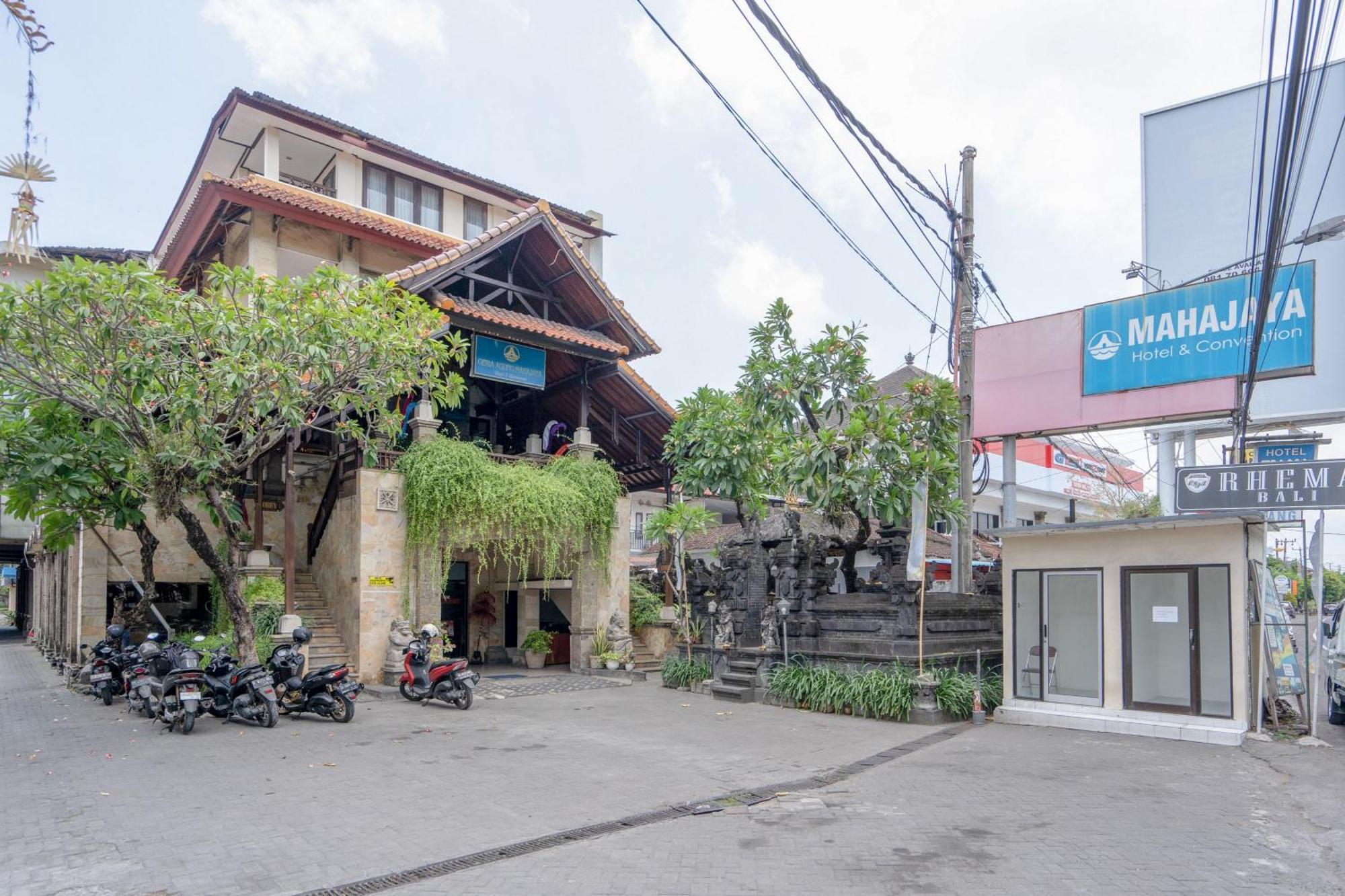 Guest house Reddoorz At Mahajaya