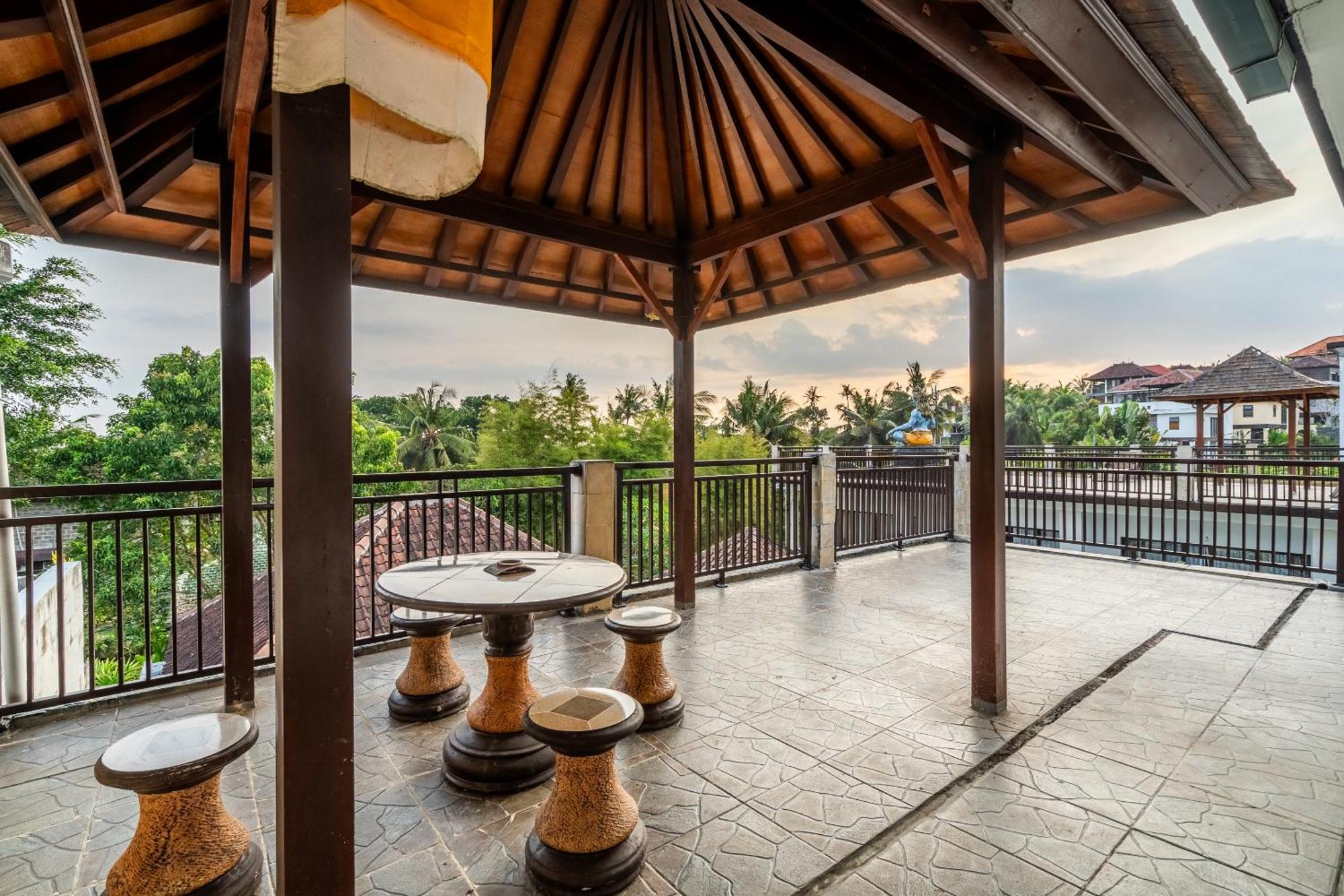Hotel Balian Paradise 3*