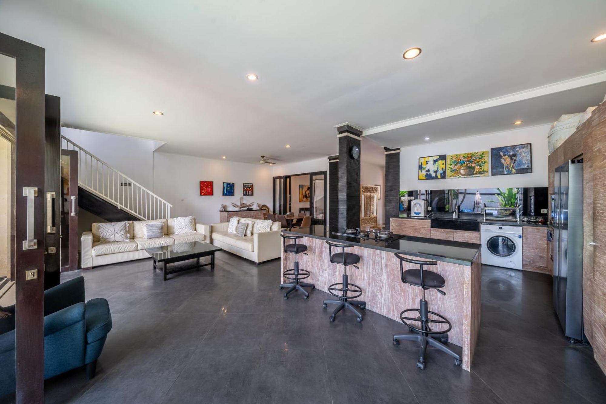 Lingkar 89a Villa *